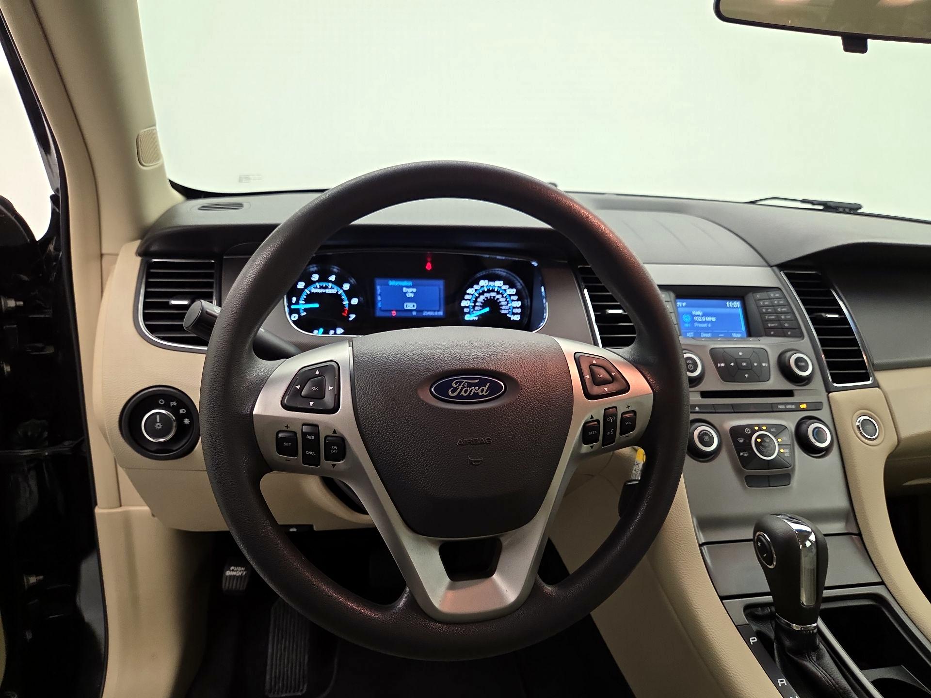 Thumbnail: 2017 Ford Taurus - 10