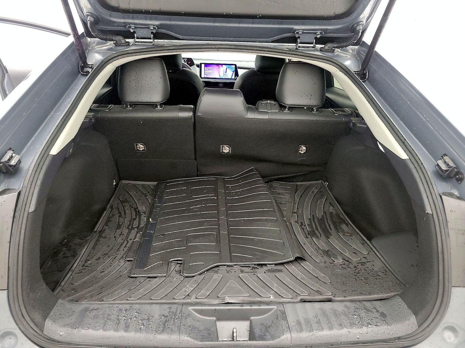 2024 Toyota Prius Prime XSE - Photo 23