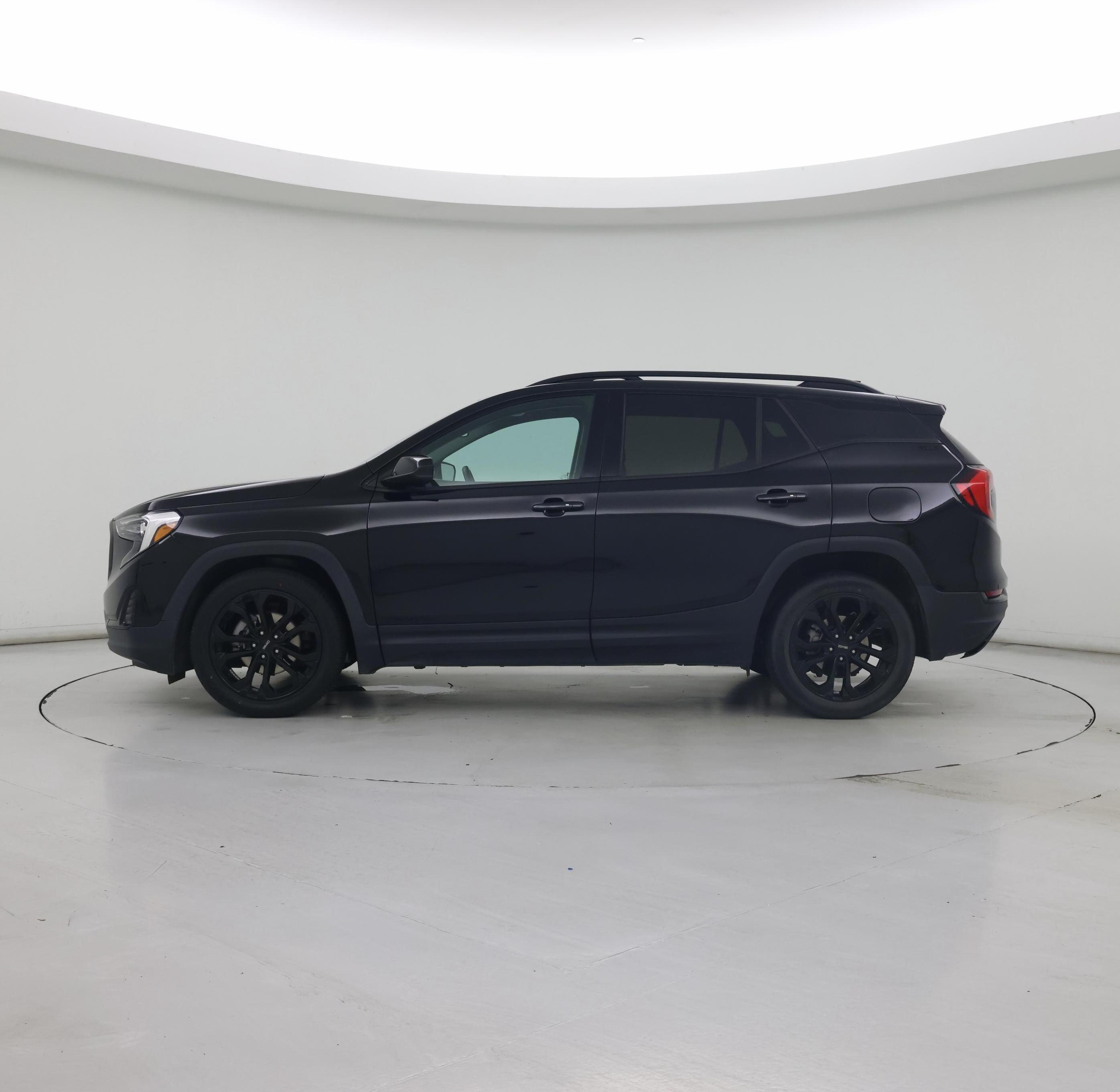 Thumbnail: 2020 GMC Terrain - 3