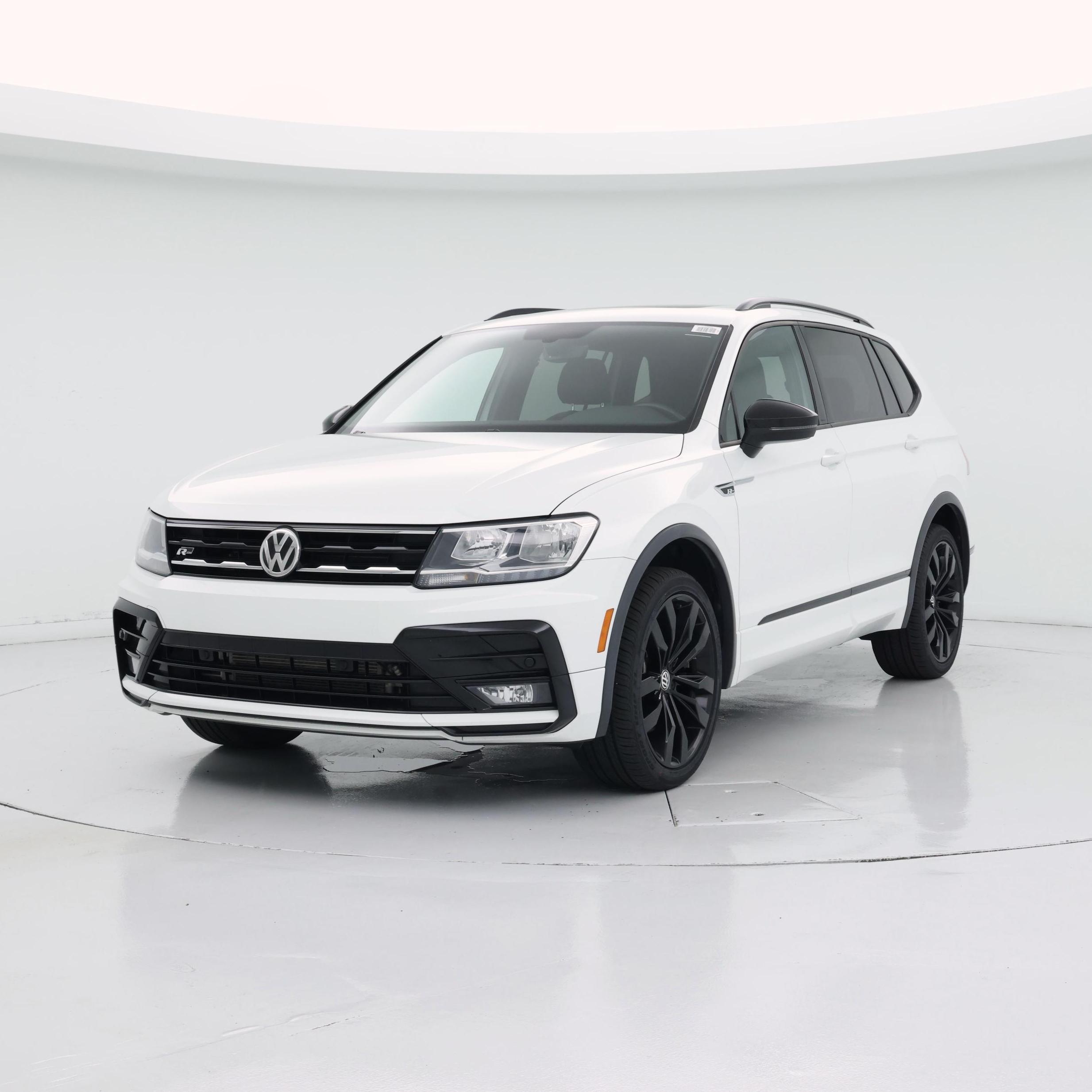 Thumbnail: 2021 Volkswagen Tiguan - 4