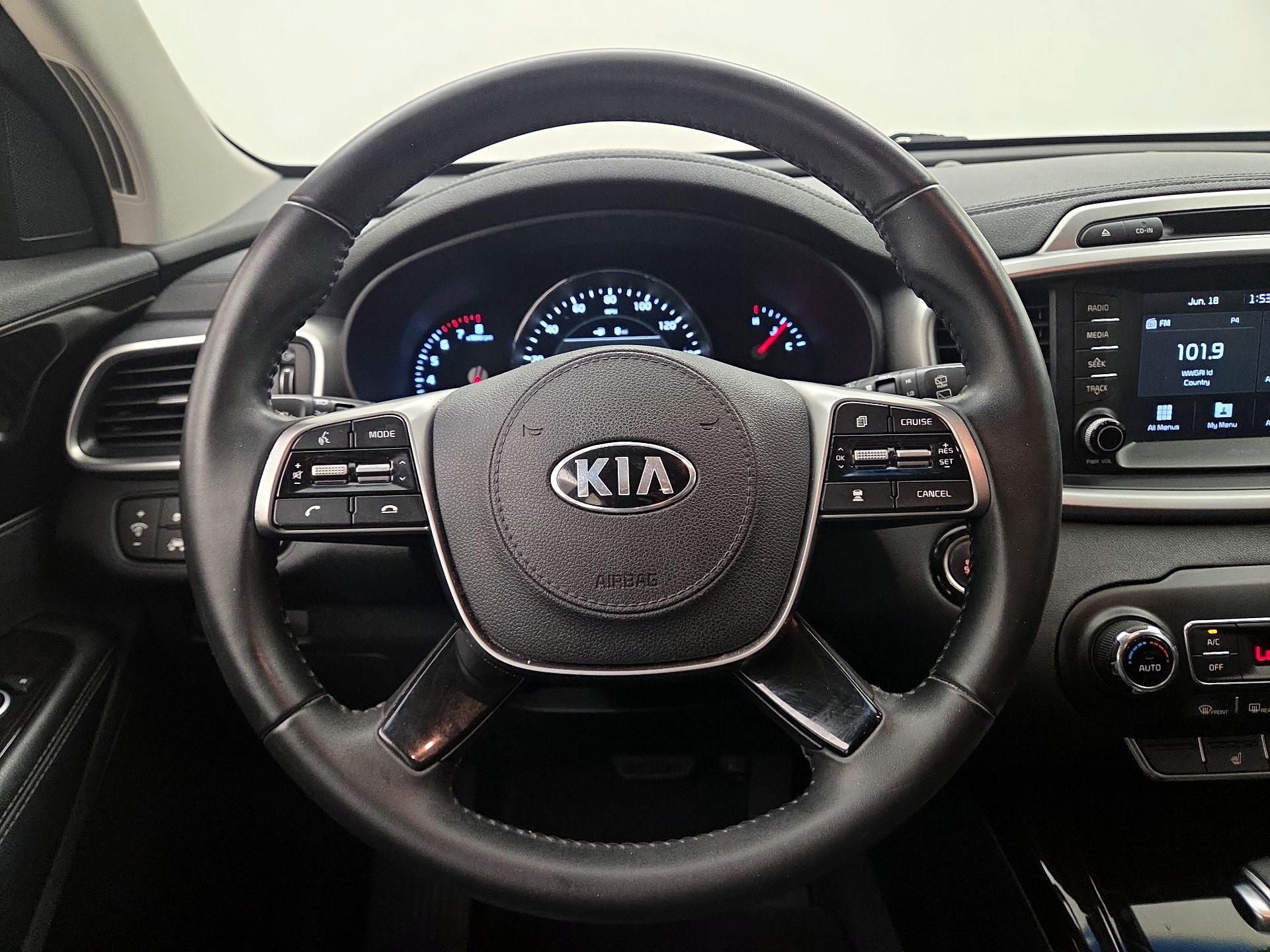 Thumbnail: 2019 Kia Sorento - 10