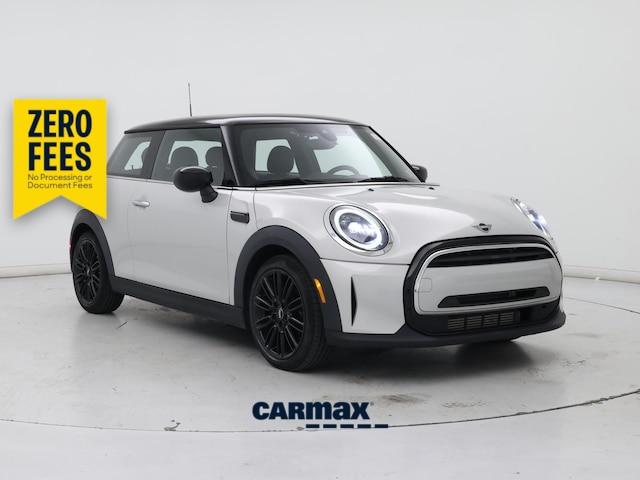 Silver 2022 MINI Cooper Hatchback Front-Wheel Drive Automatic