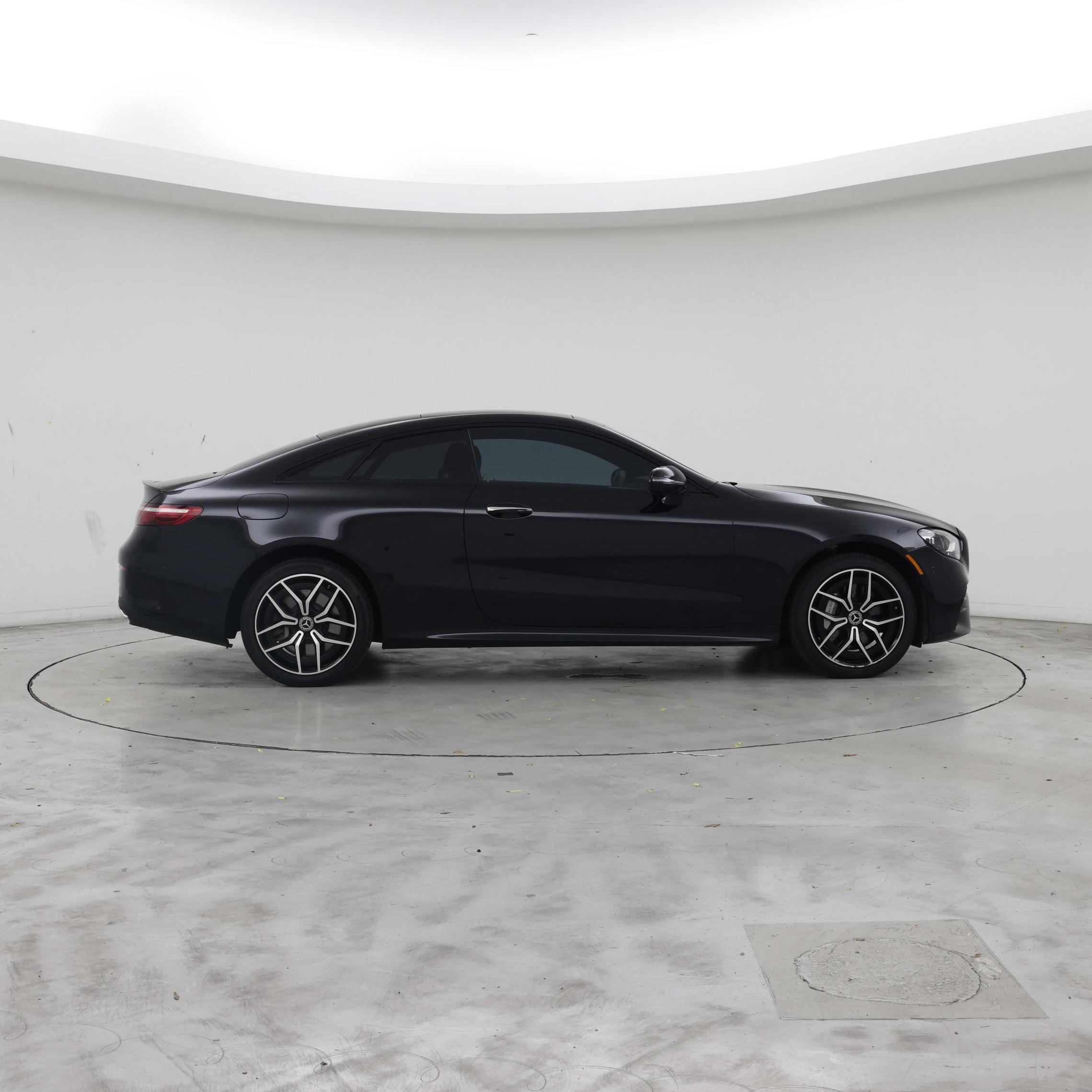 Thumbnail: 2023 Mercedes-Benz E-Class - 7