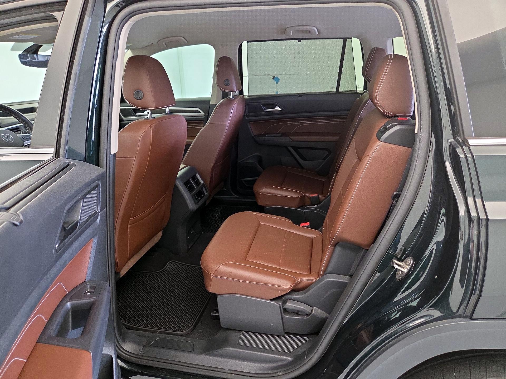 Thumbnail: 2021 Volkswagen Atlas - 19