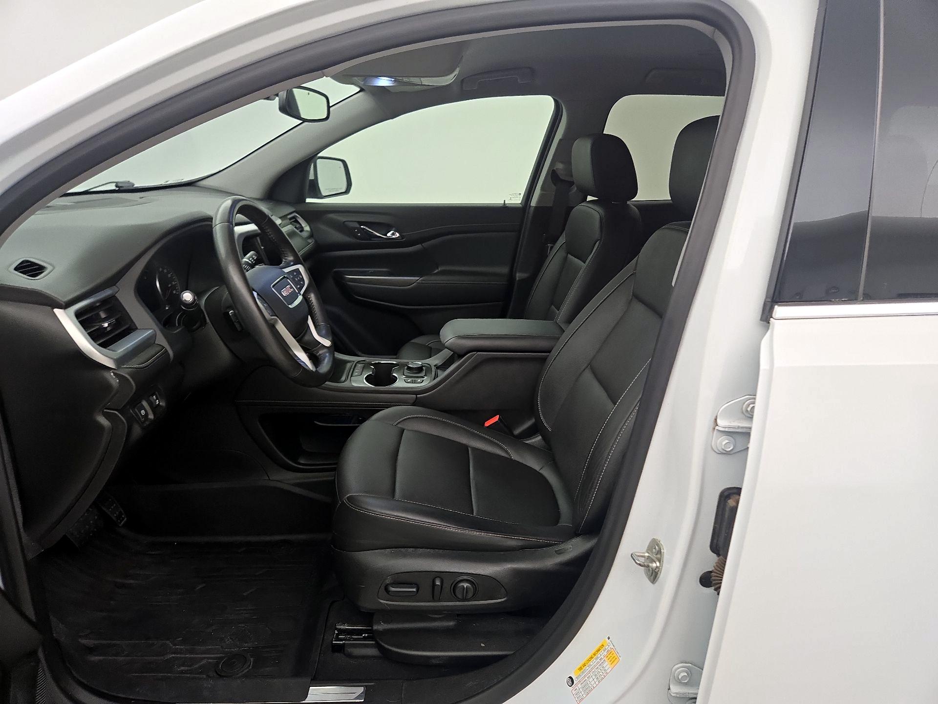 Thumbnail: 2020 GMC Acadia - 11