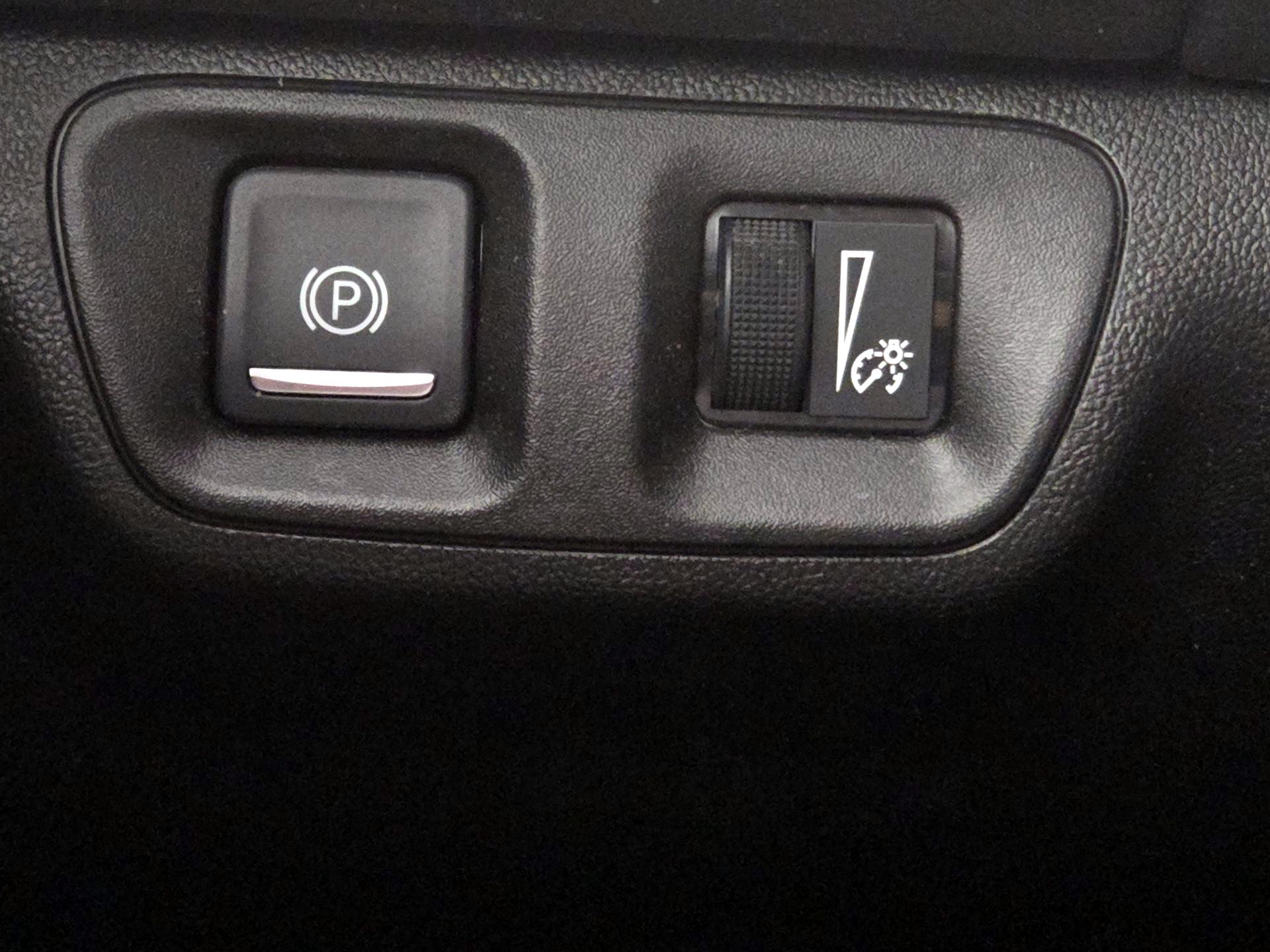 Thumbnail: 2020 GMC Acadia - 13