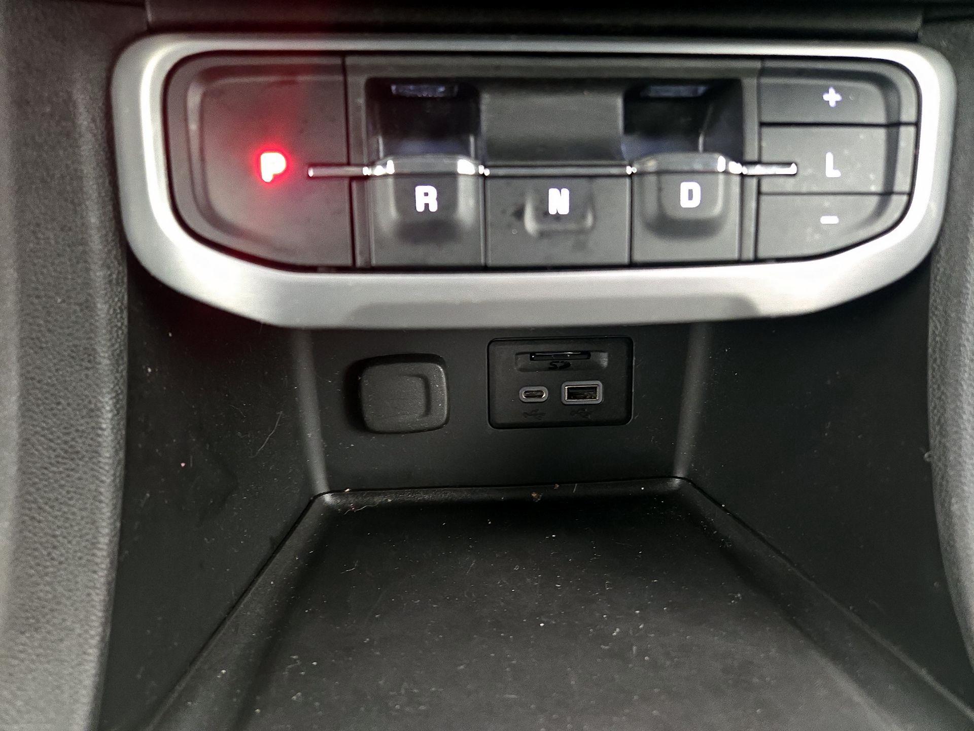 Thumbnail: 2020 GMC Acadia - 18