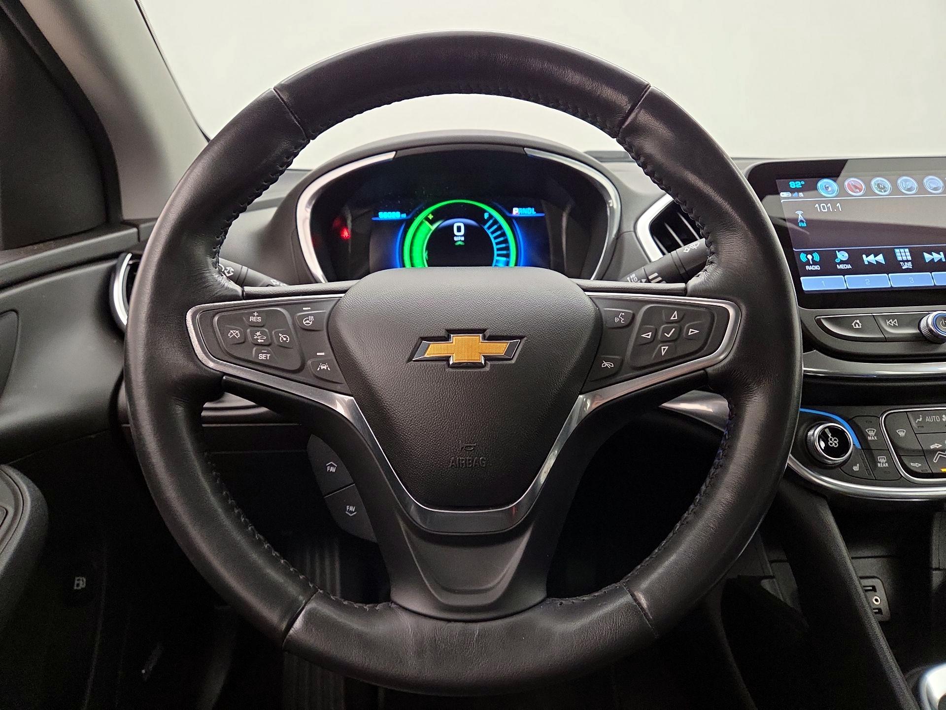 Thumbnail: 2018 Chevrolet Volt - 10