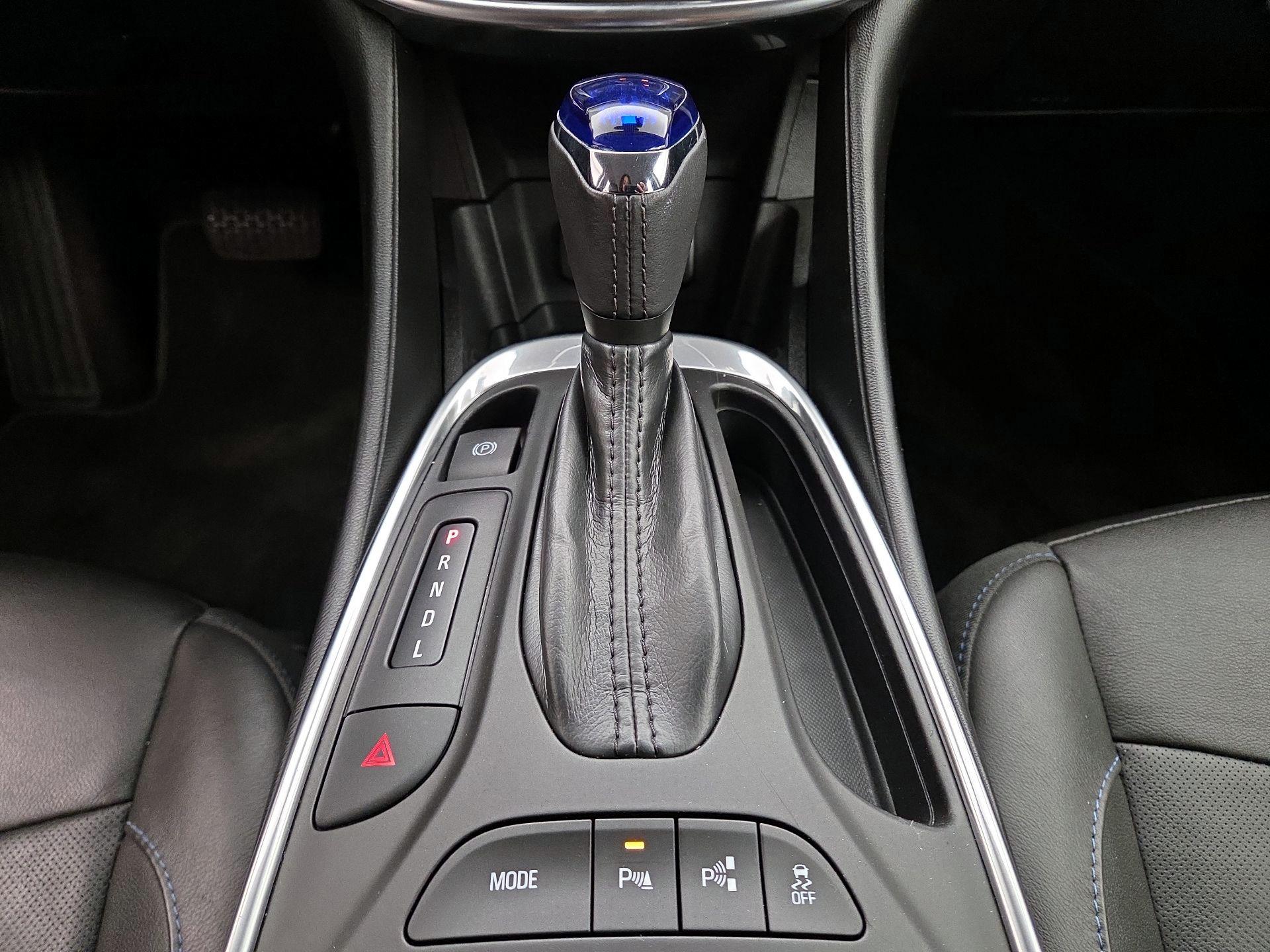 Thumbnail: 2018 Chevrolet Volt - 18