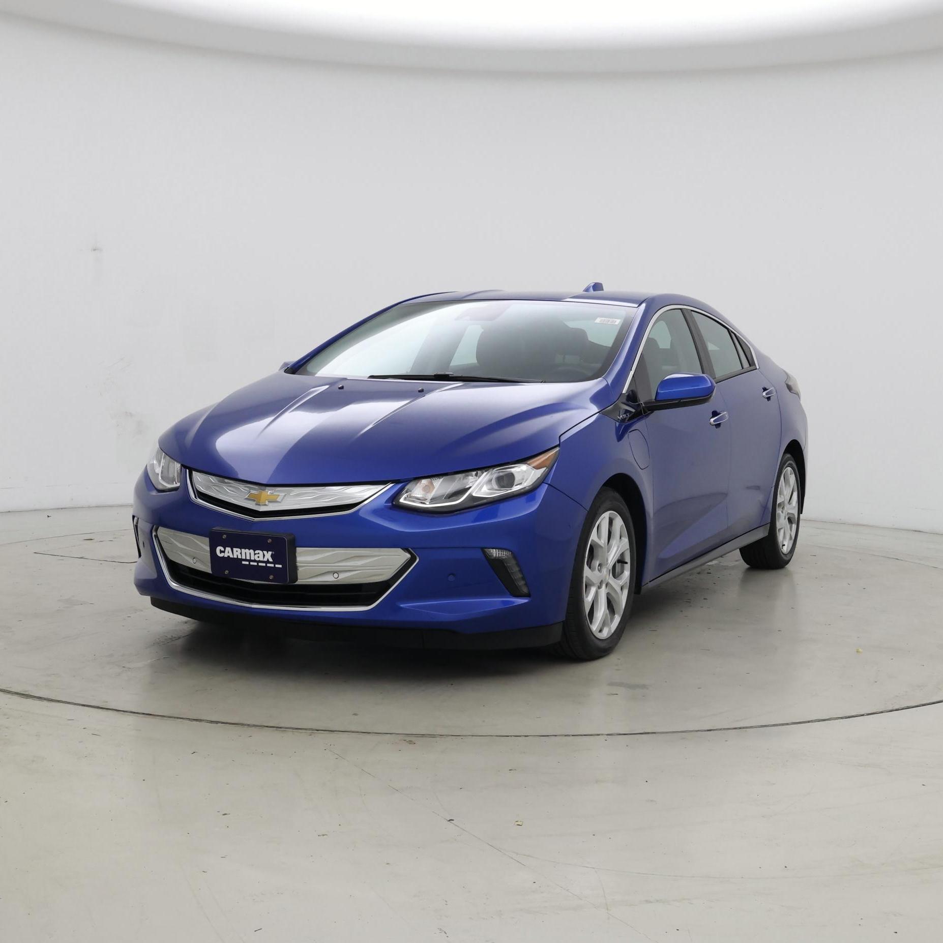 Thumbnail: 2018 Chevrolet Volt - 4