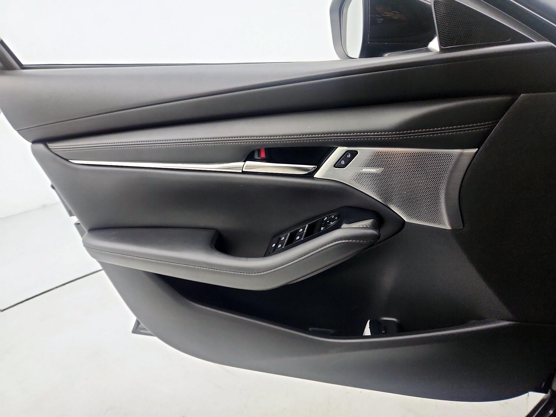 Thumbnail: 2020 Mazda Mazda3 - 12