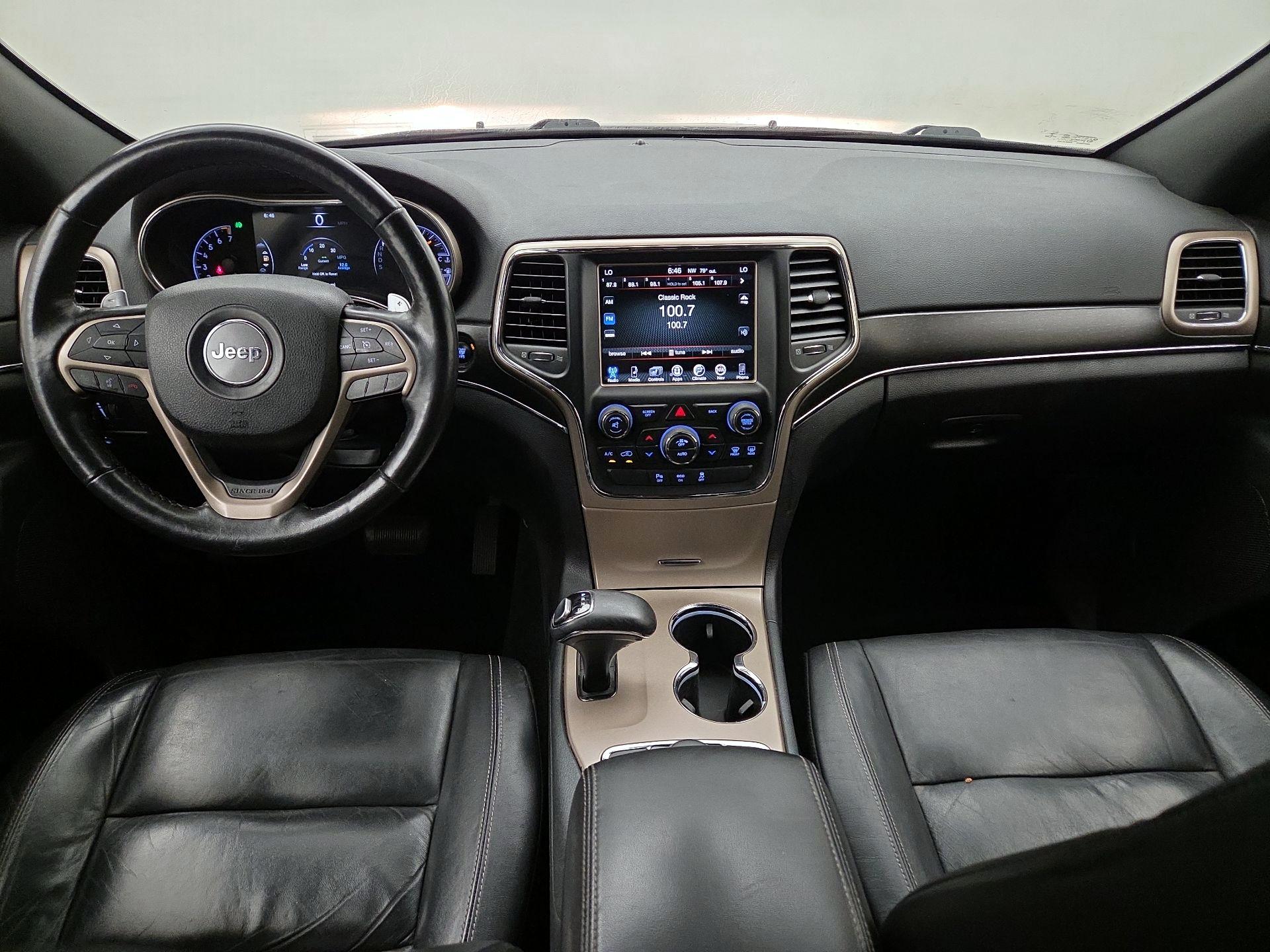 Thumbnail: 2015 Jeep Grand Cherokee - 9