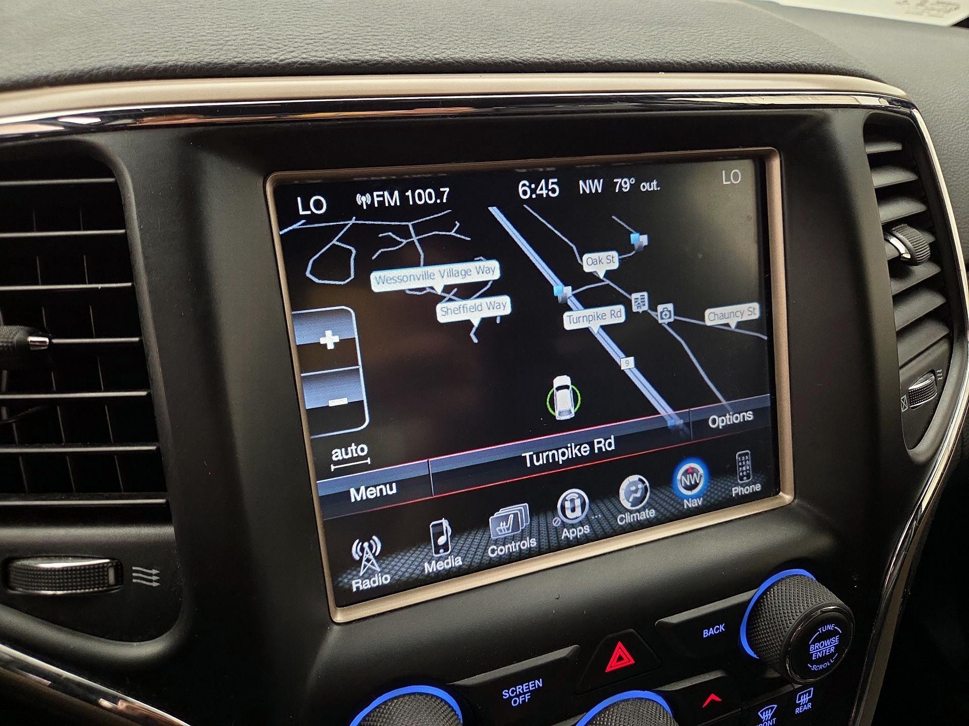 Thumbnail: 2015 Jeep Grand Cherokee - 14