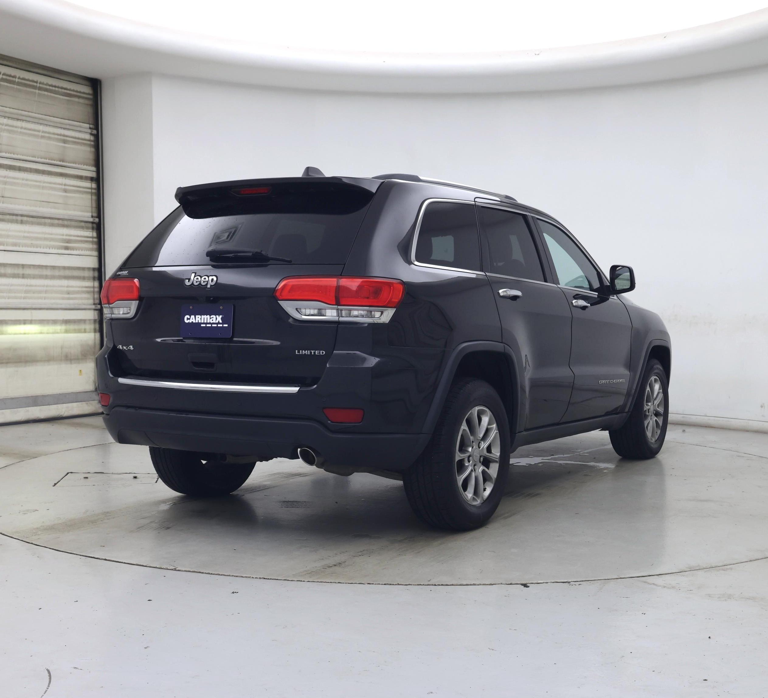 Thumbnail: 2015 Jeep Grand Cherokee - 8