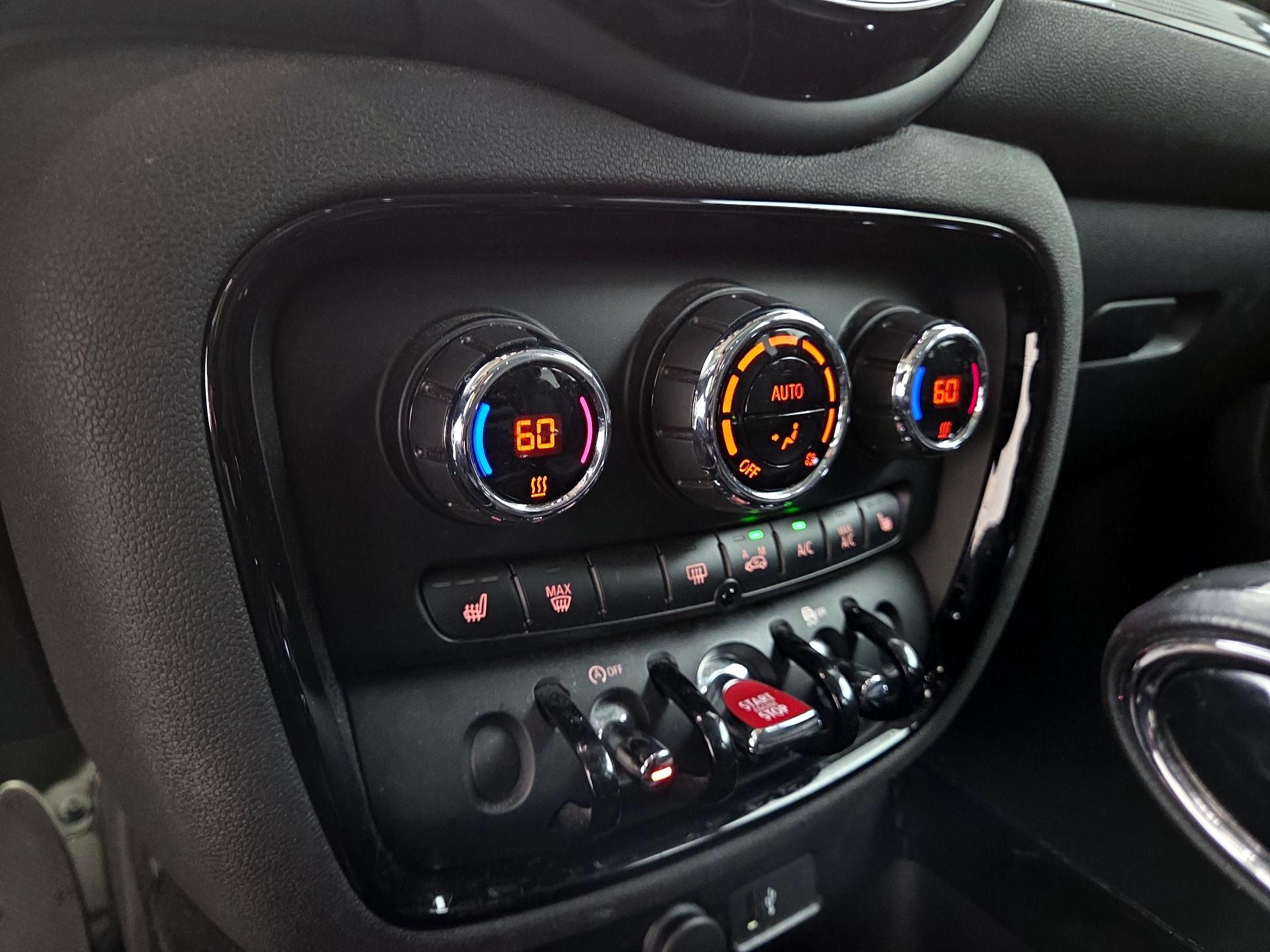 Thumbnail: 2019 MINI Cooper Clubman - 16