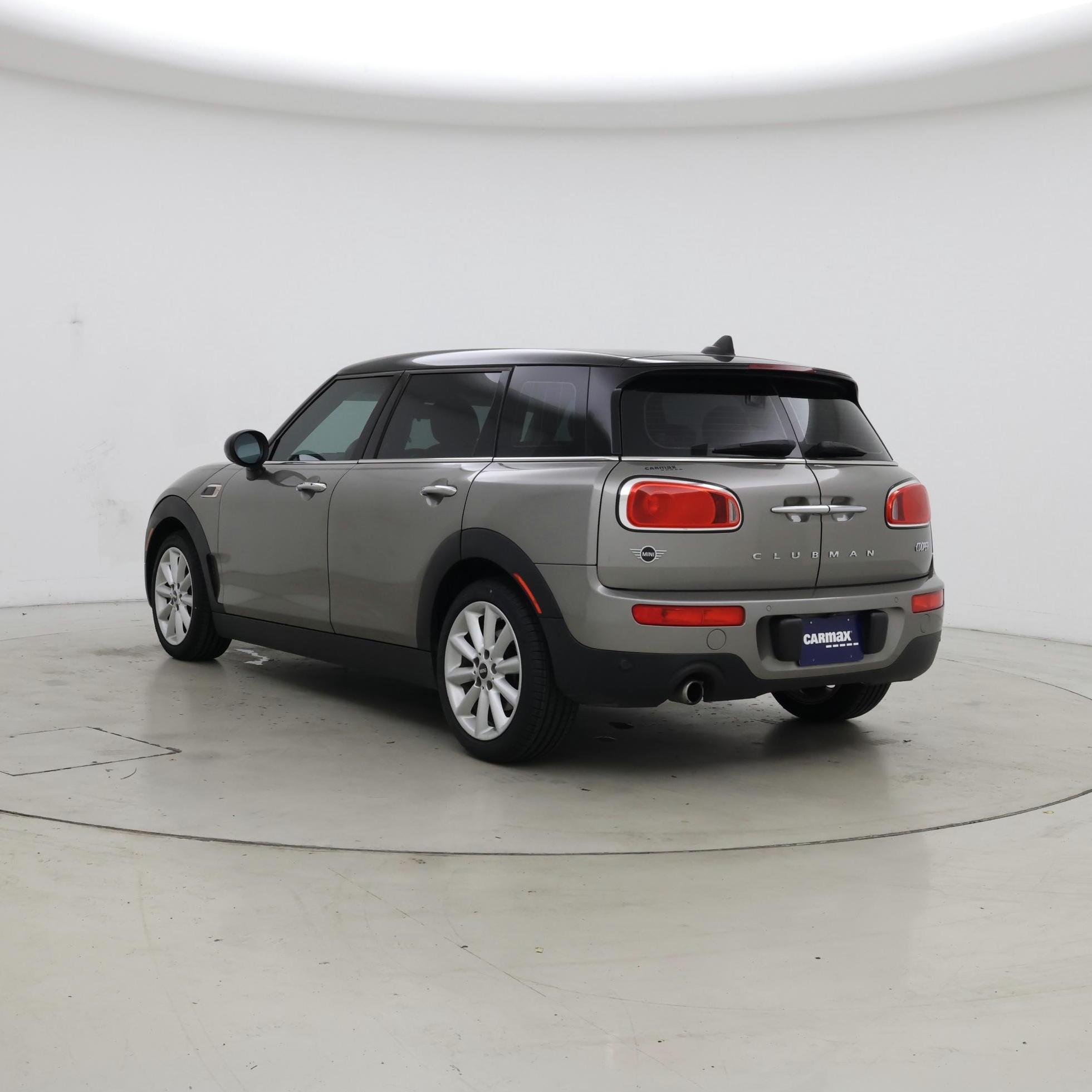 Thumbnail: 2019 MINI Cooper Clubman - 2