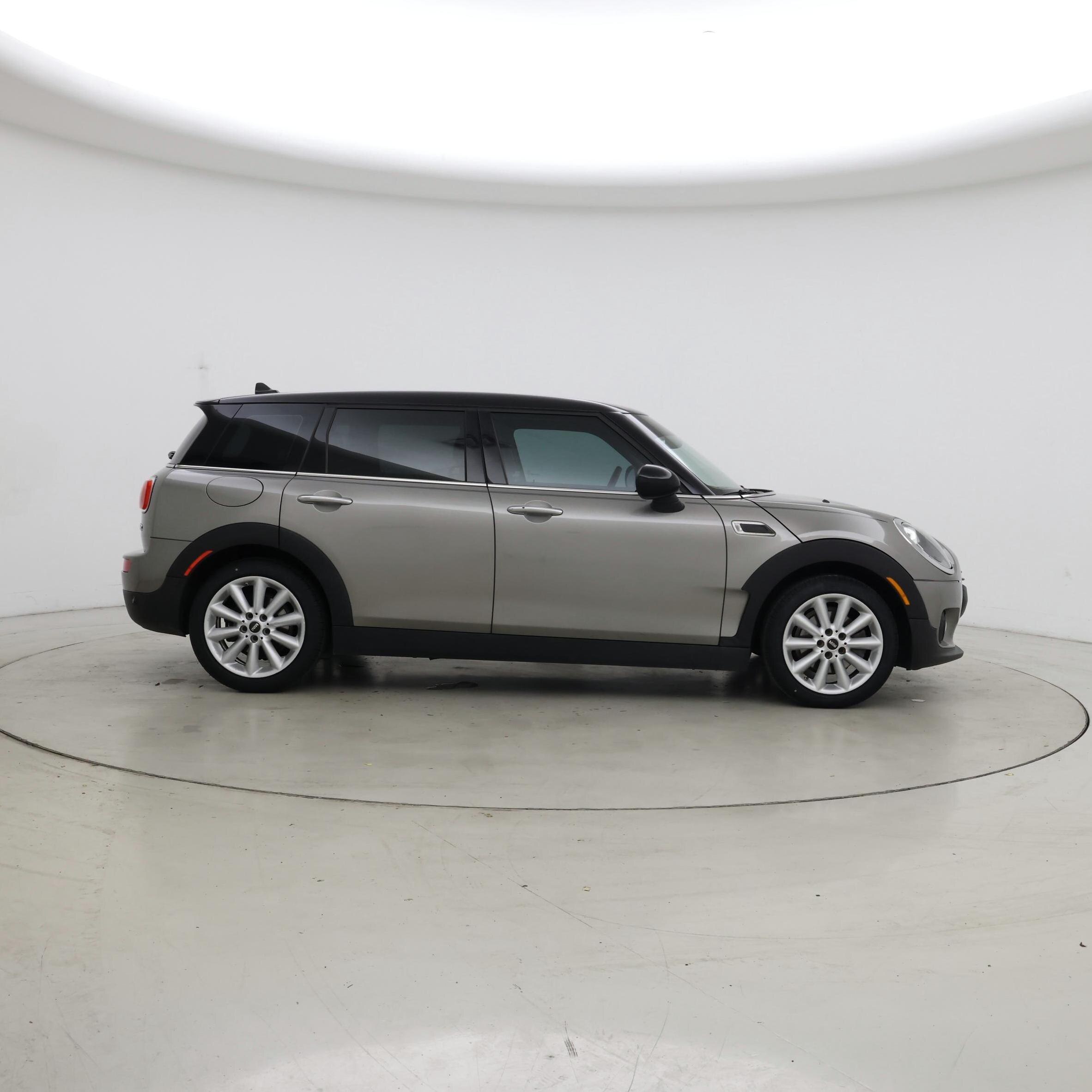 Thumbnail: 2019 MINI Cooper Clubman - 7