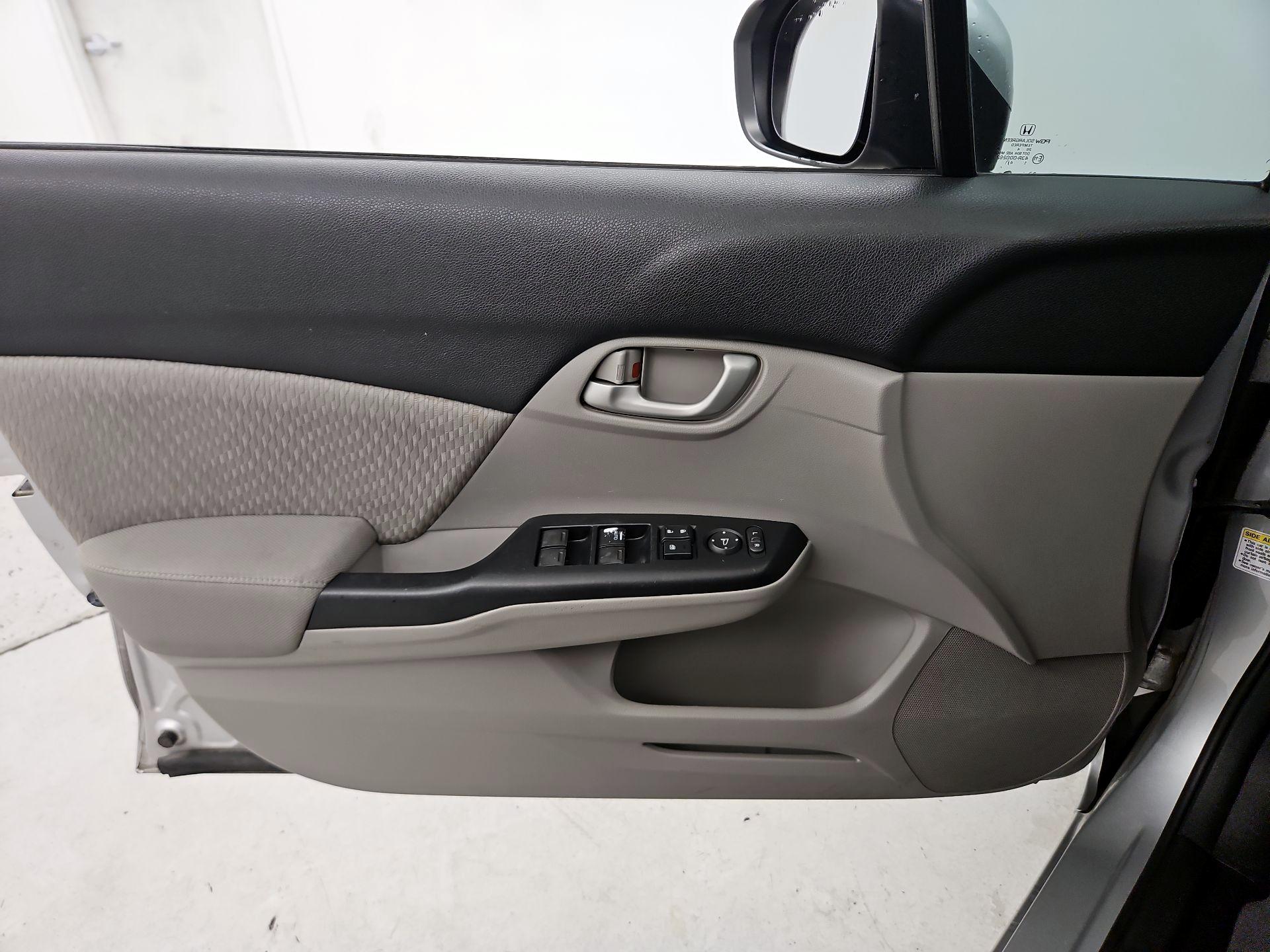 Thumbnail: 2014 Honda Civic - 12