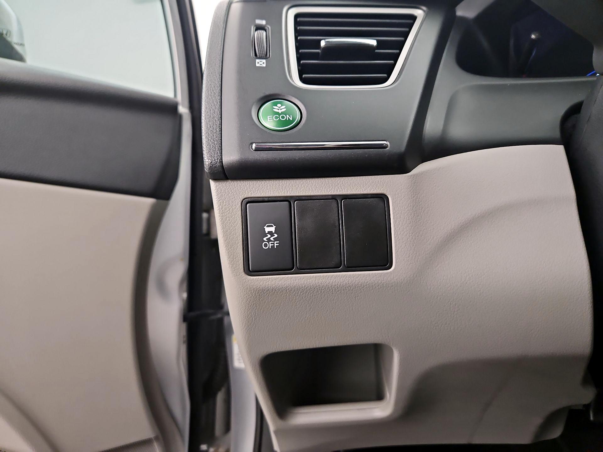 Thumbnail: 2014 Honda Civic - 13