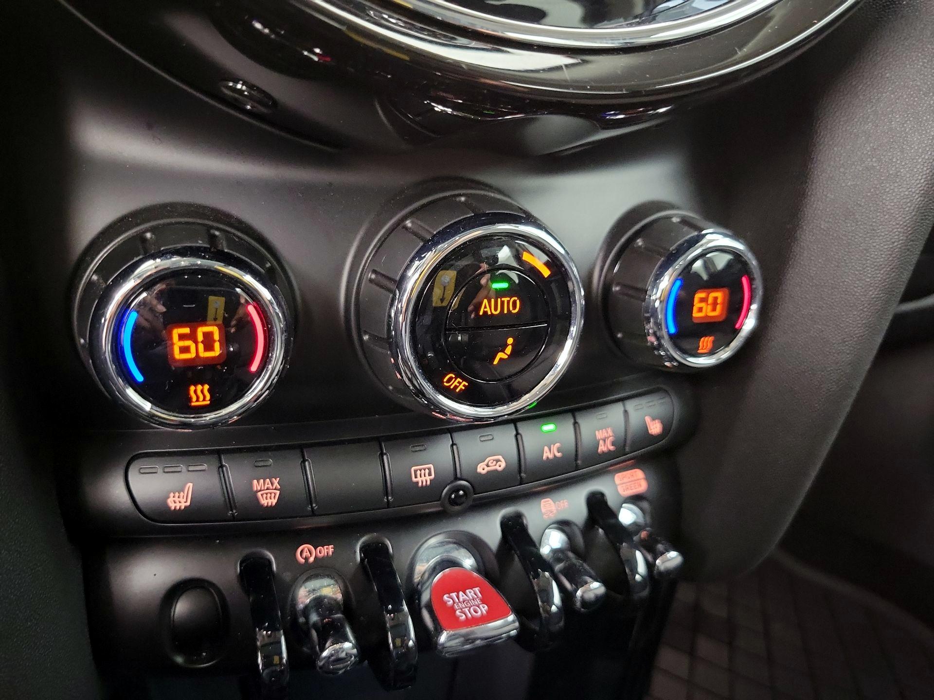 Thumbnail: 2023 MINI Cooper Hardtop - 16