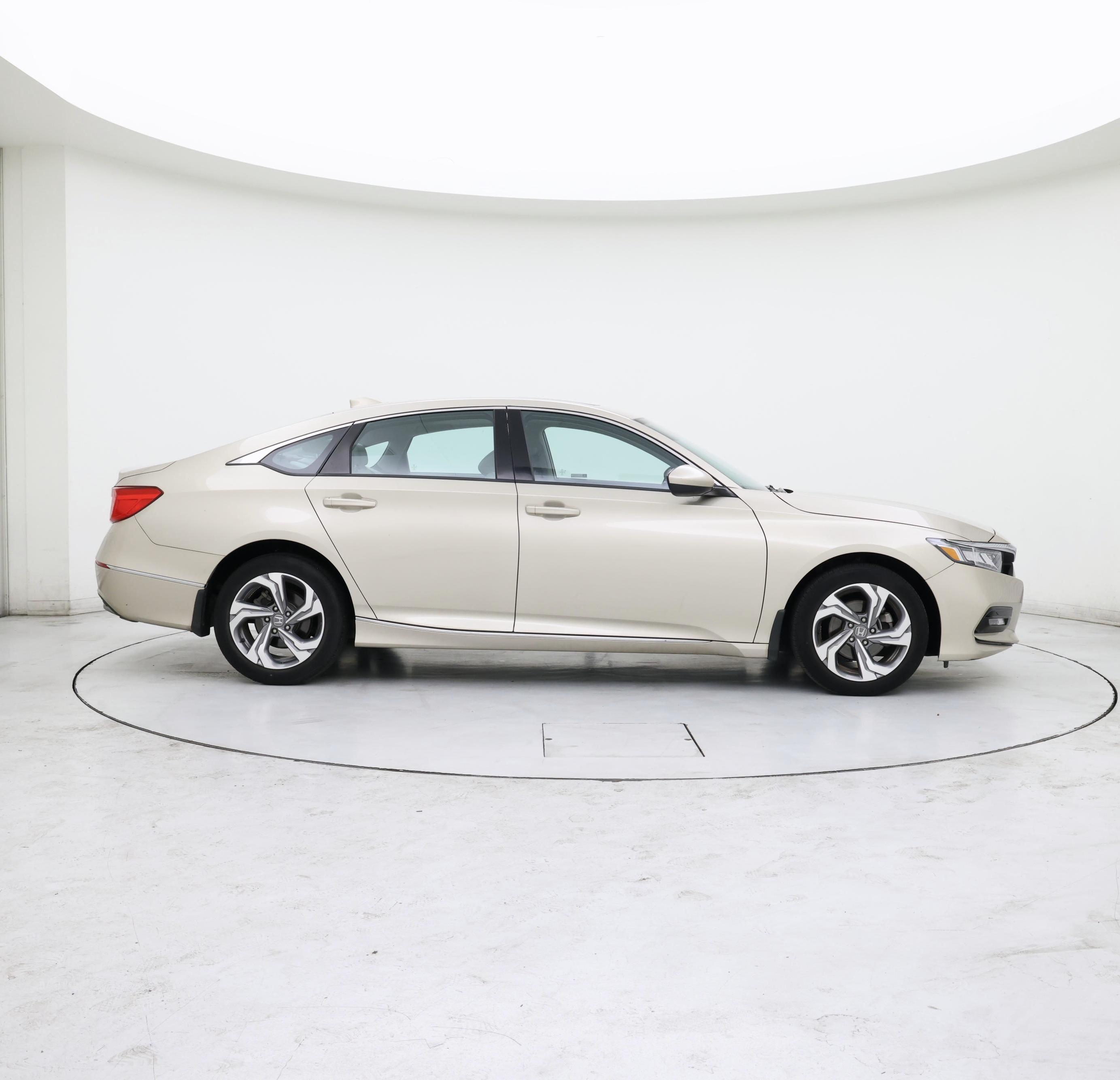 Thumbnail: 2020 Honda Accord - 7