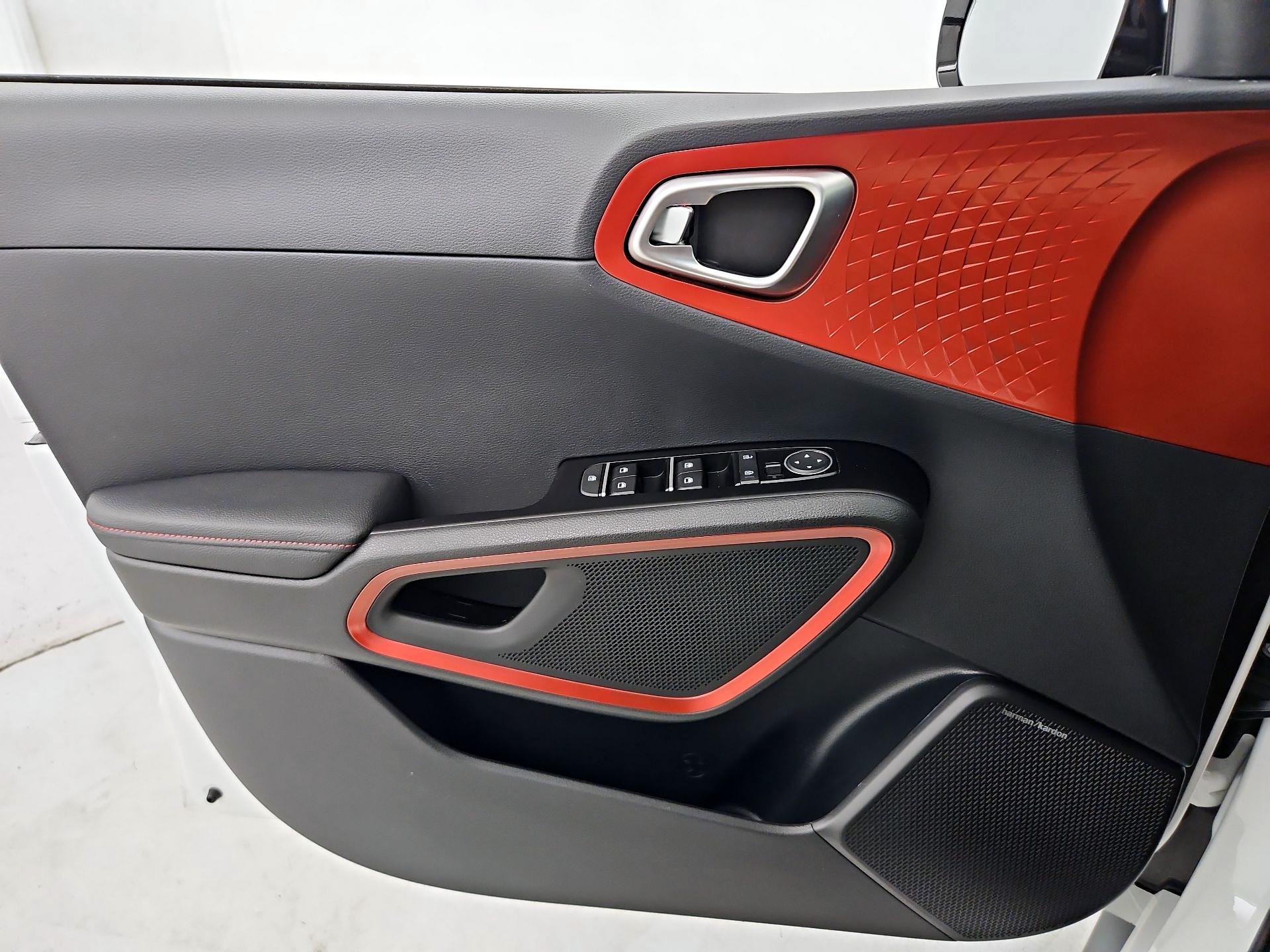 Thumbnail: 2025 Kia Soul - 12