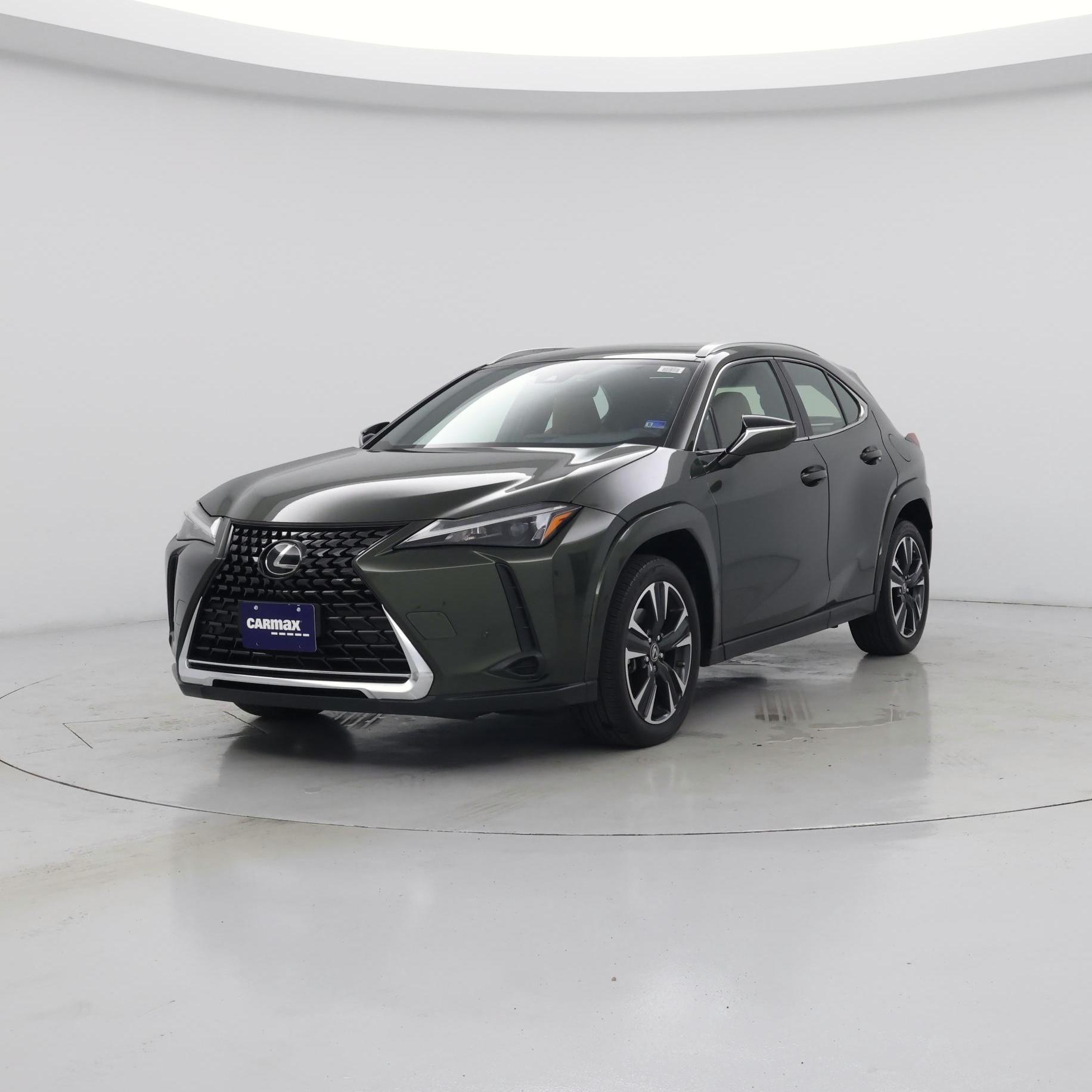 Thumbnail: 2023 Lexus UX - 4