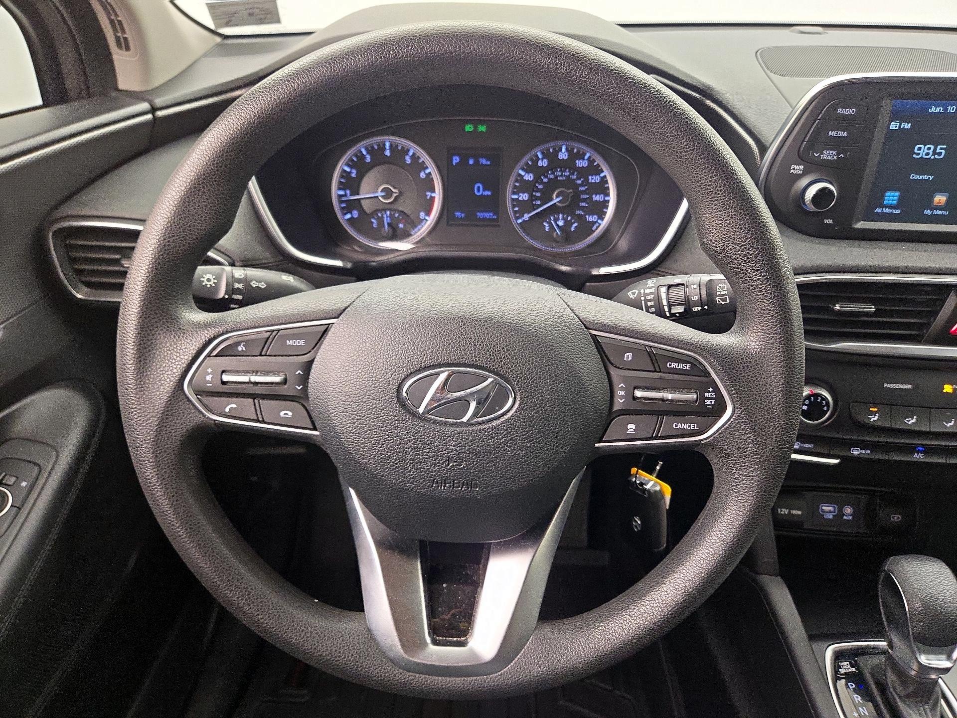 Thumbnail: 2019 Hyundai Santa Fe - 10