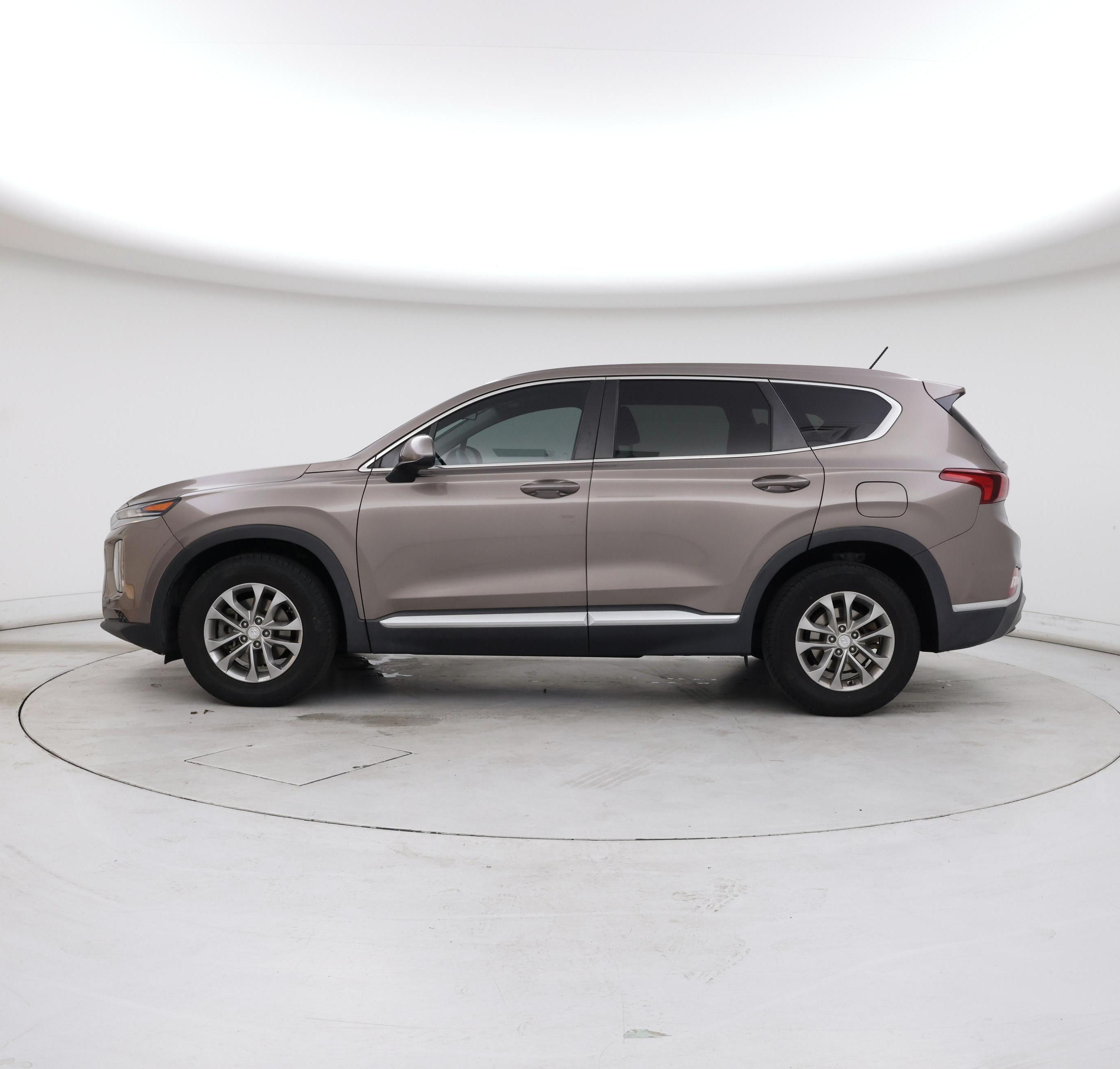 Thumbnail: 2019 Hyundai Santa Fe - 3