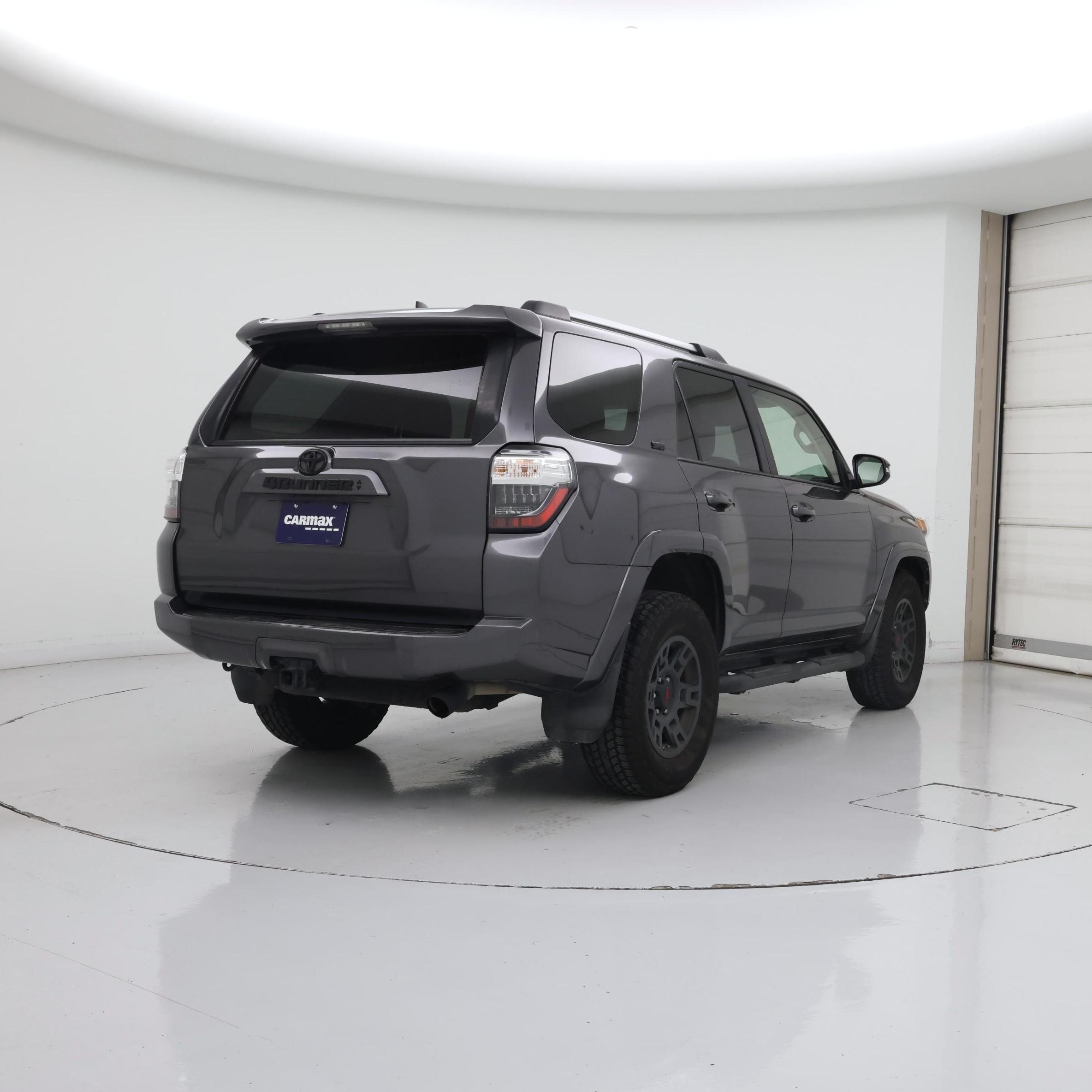 Thumbnail: 2021 Toyota 4Runner - 8