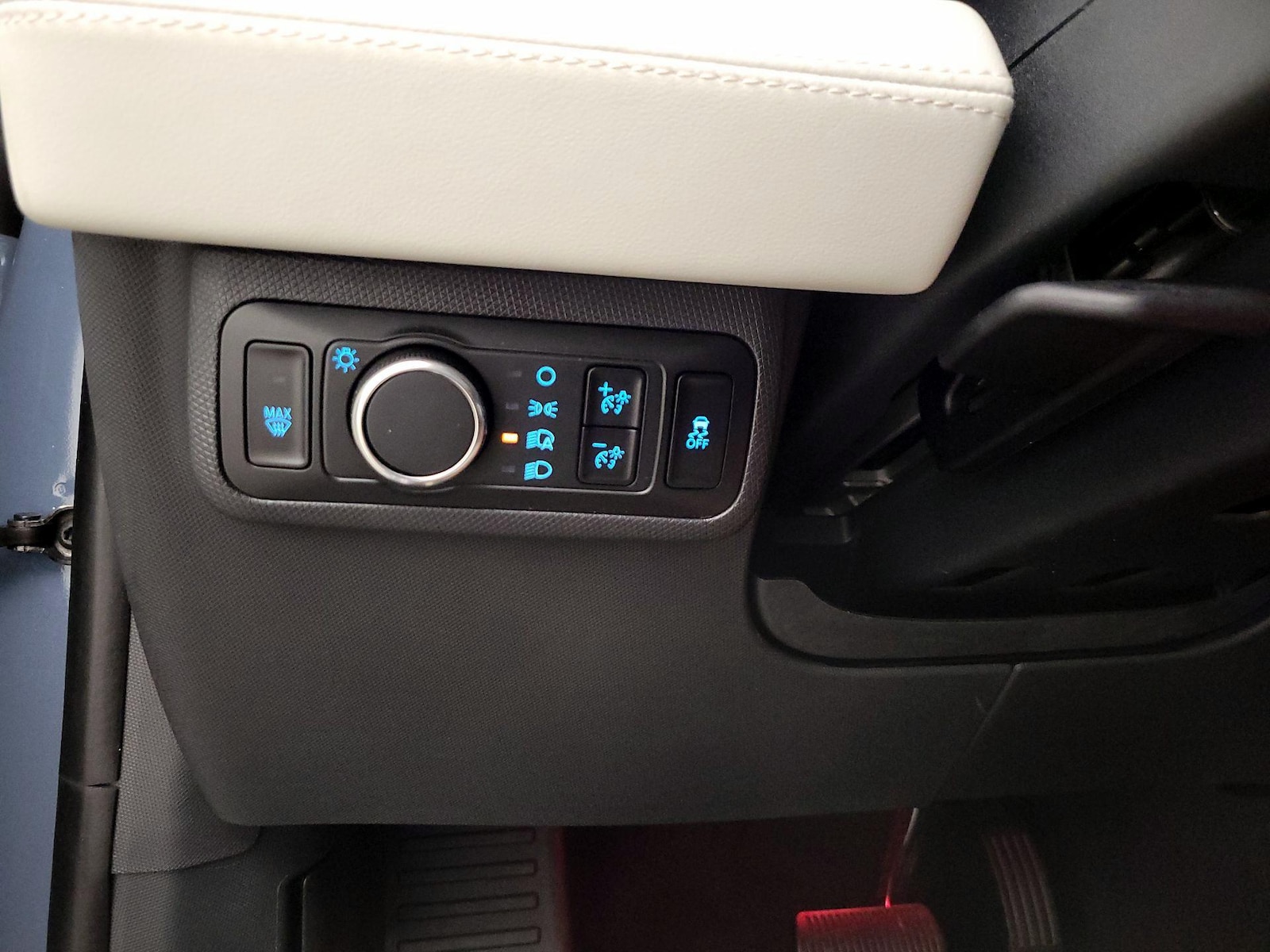 2023 Ford Mustang Mach-E Premium AWD - Photo 14