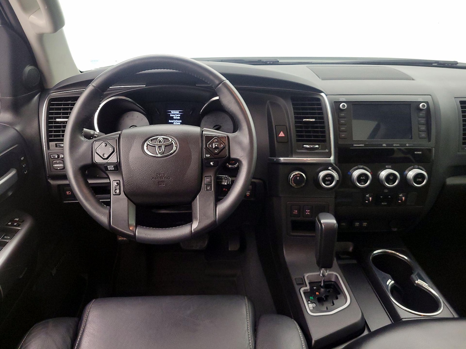 2022 Toyota Sequoia Nightshade - Photo 11