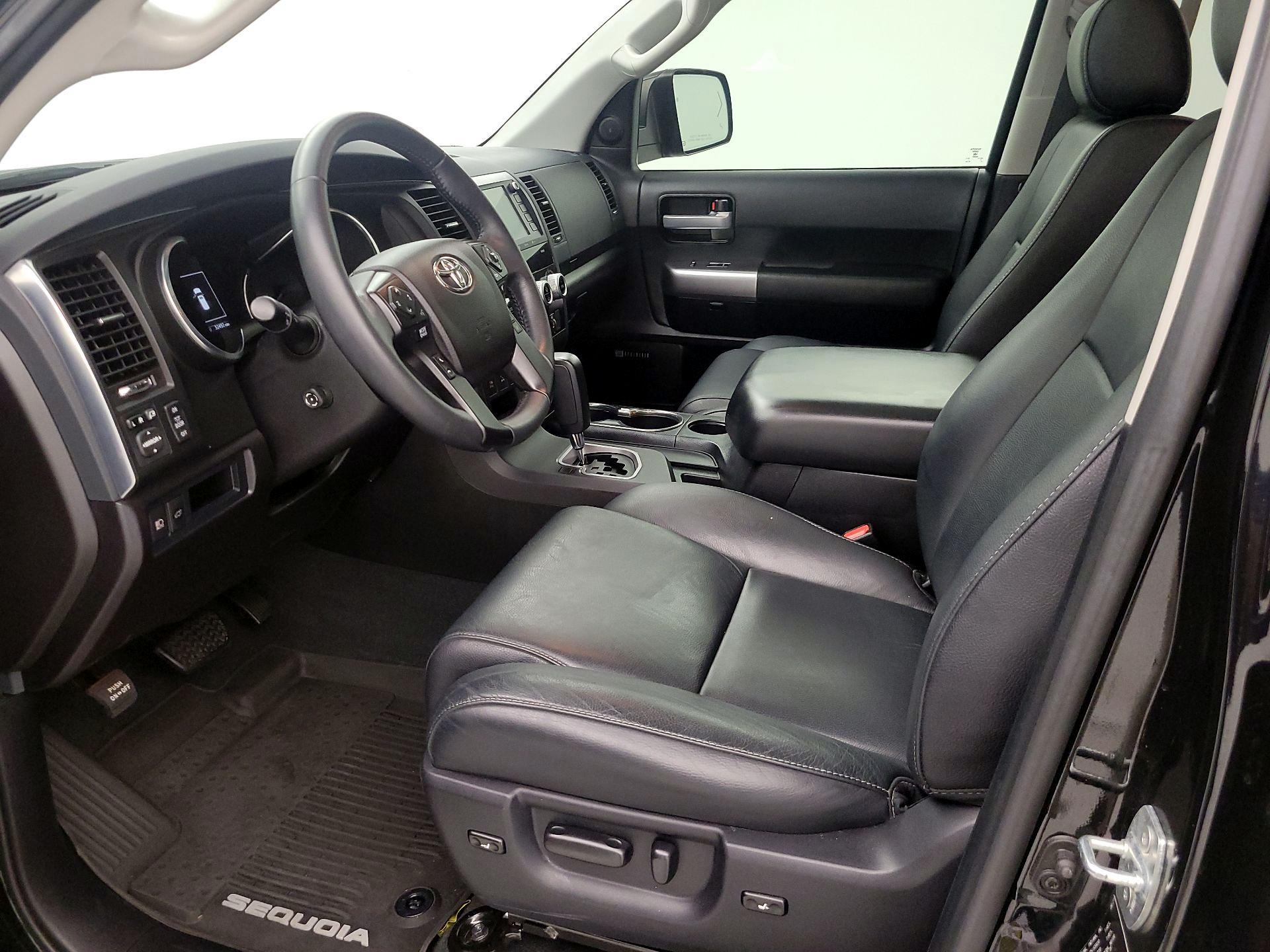 Thumbnail: 2022 Toyota Sequoia - 11
