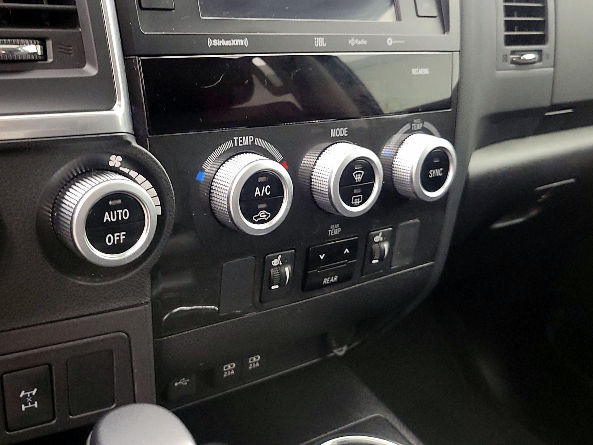 Thumbnail: 2022 Toyota Sequoia - 17