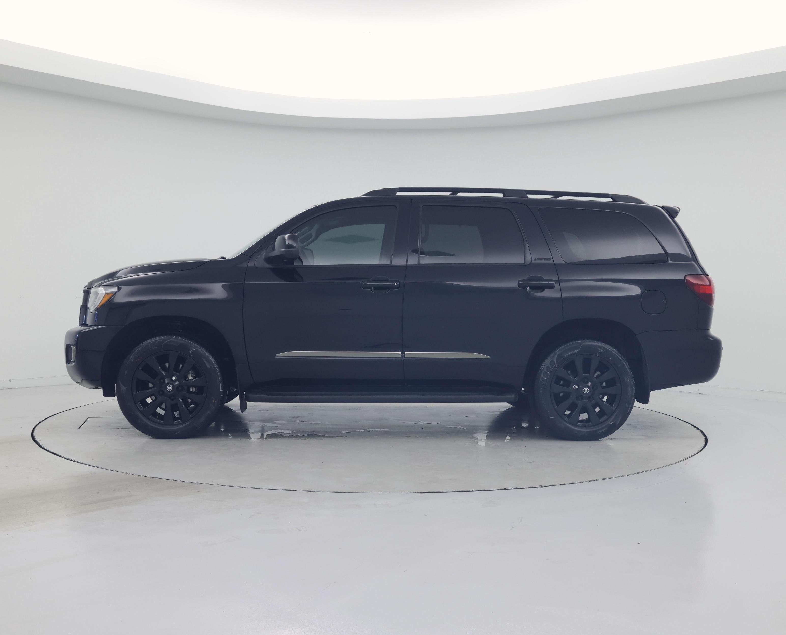 Thumbnail: 2022 Toyota Sequoia - 3