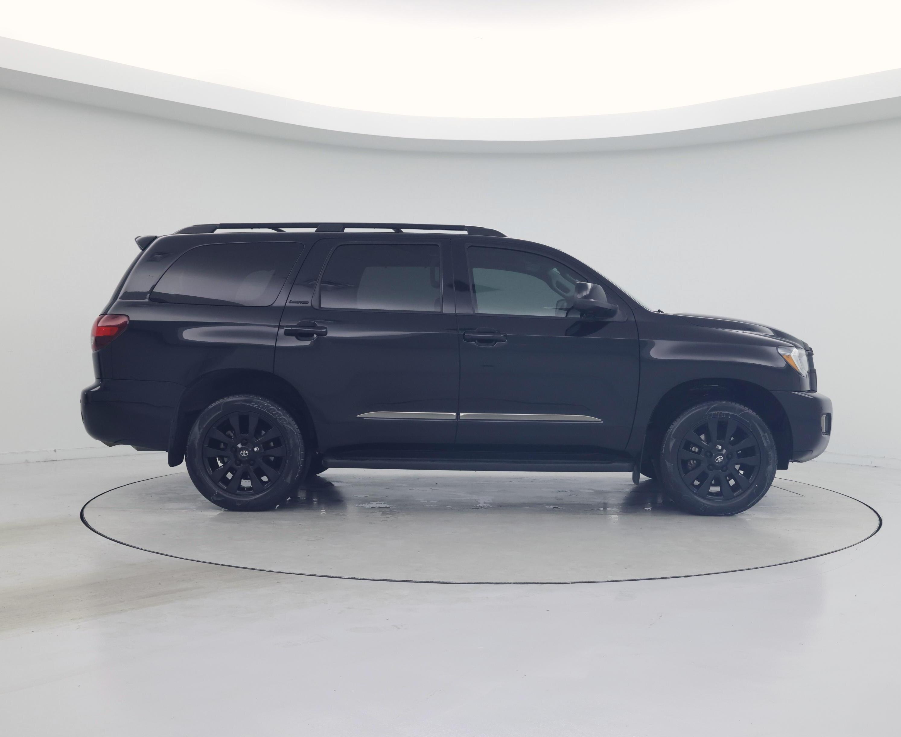 Thumbnail: 2022 Toyota Sequoia - 7
