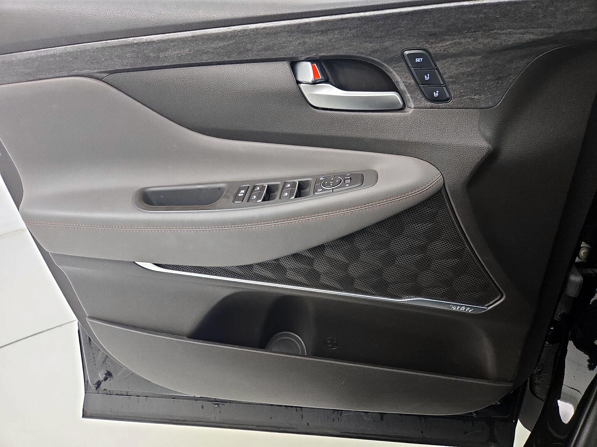 Thumbnail: 2020 Hyundai Santa Fe - 12