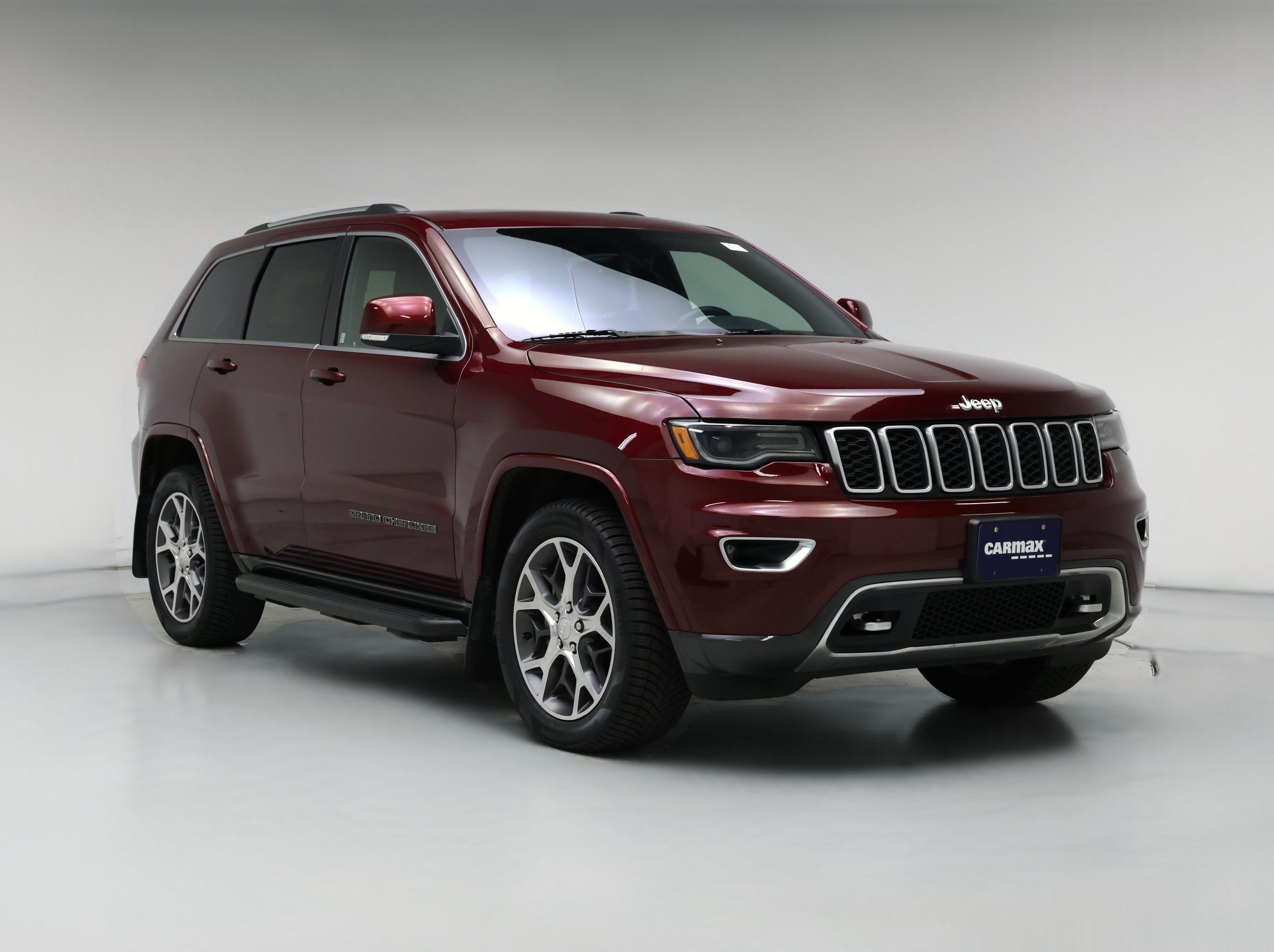 Thumbnail: 2018 Jeep Grand Cherokee - 1