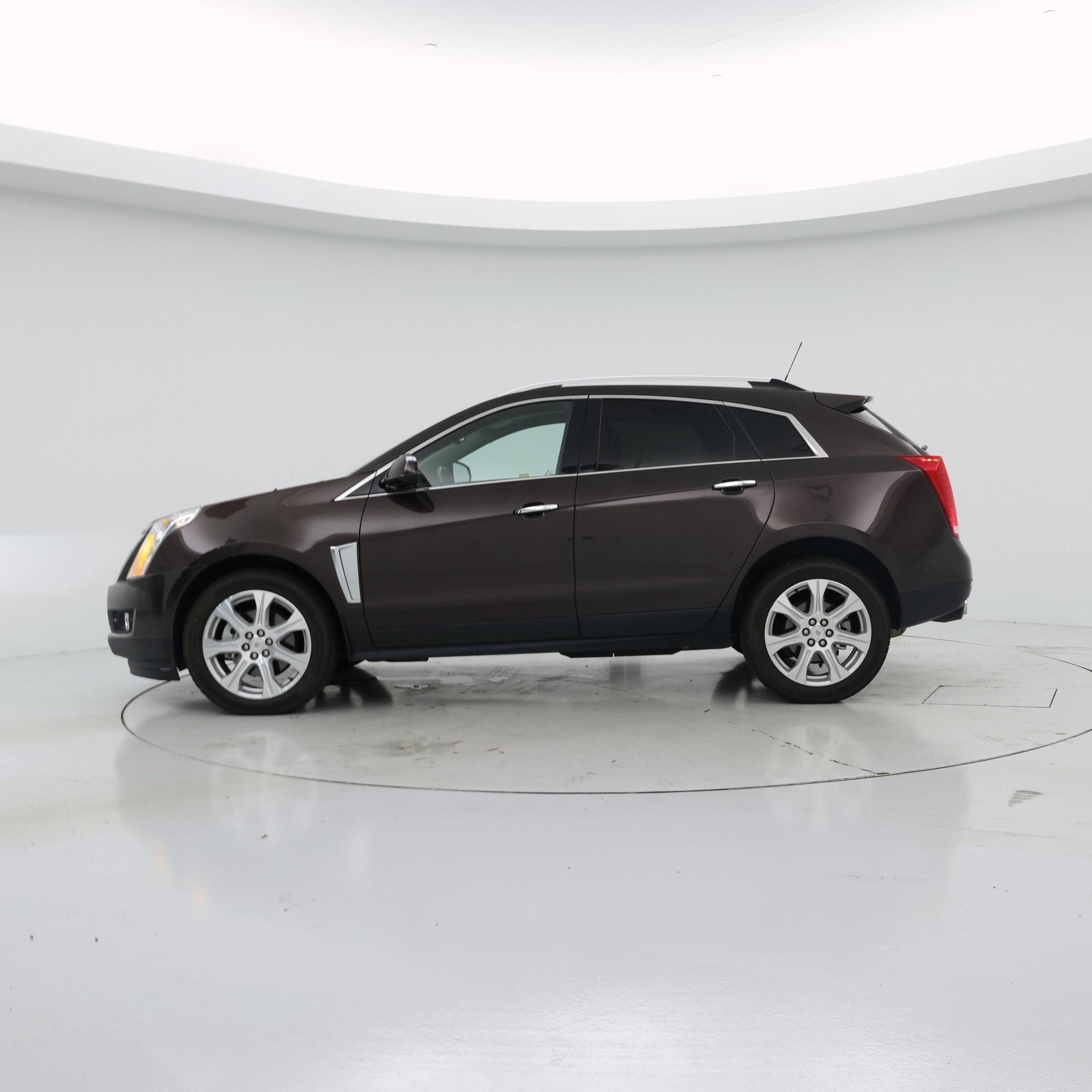 Thumbnail: 2016 Cadillac SRX - 3