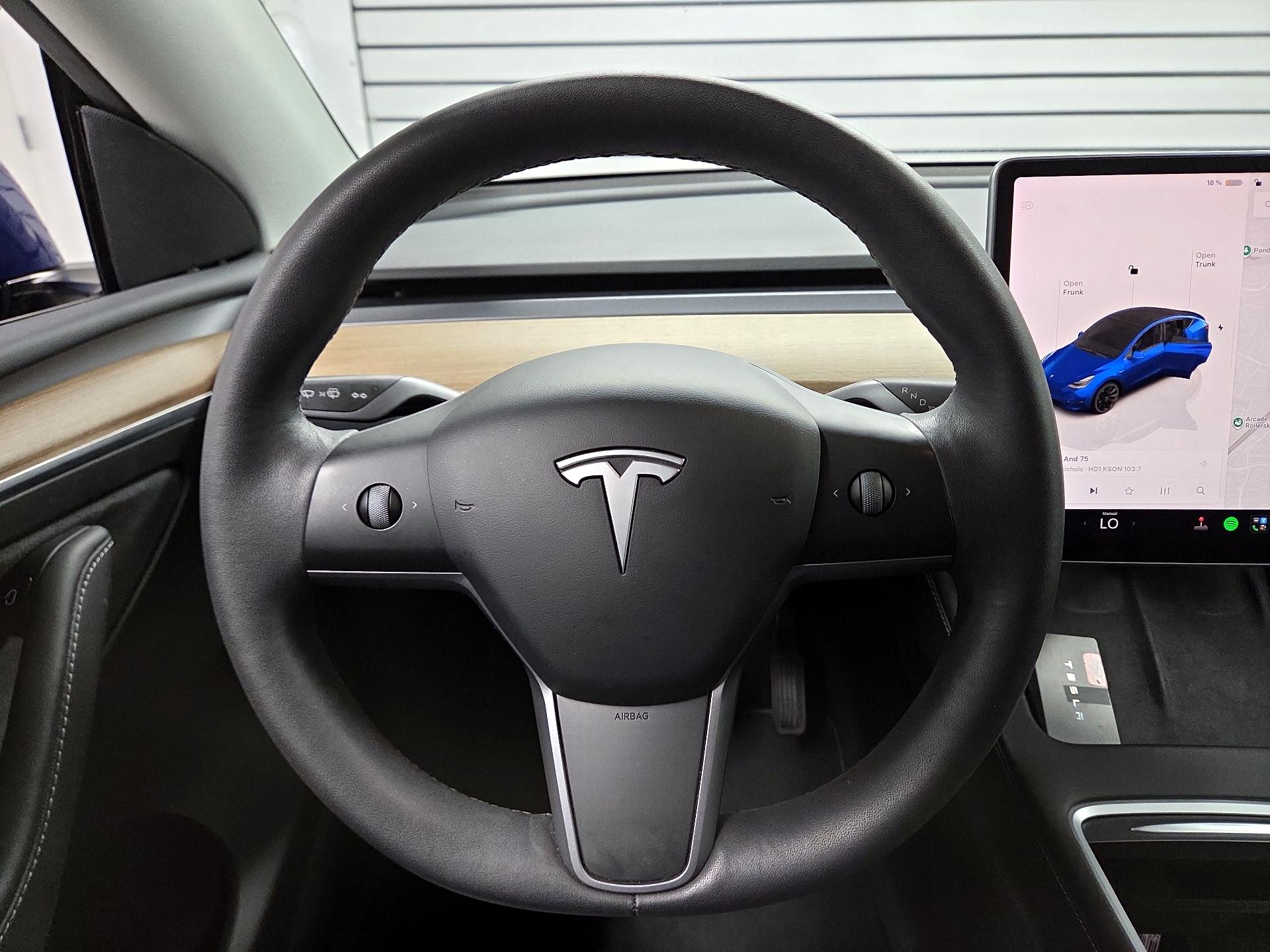 Thumbnail: 2022 Tesla Model Y - 10
