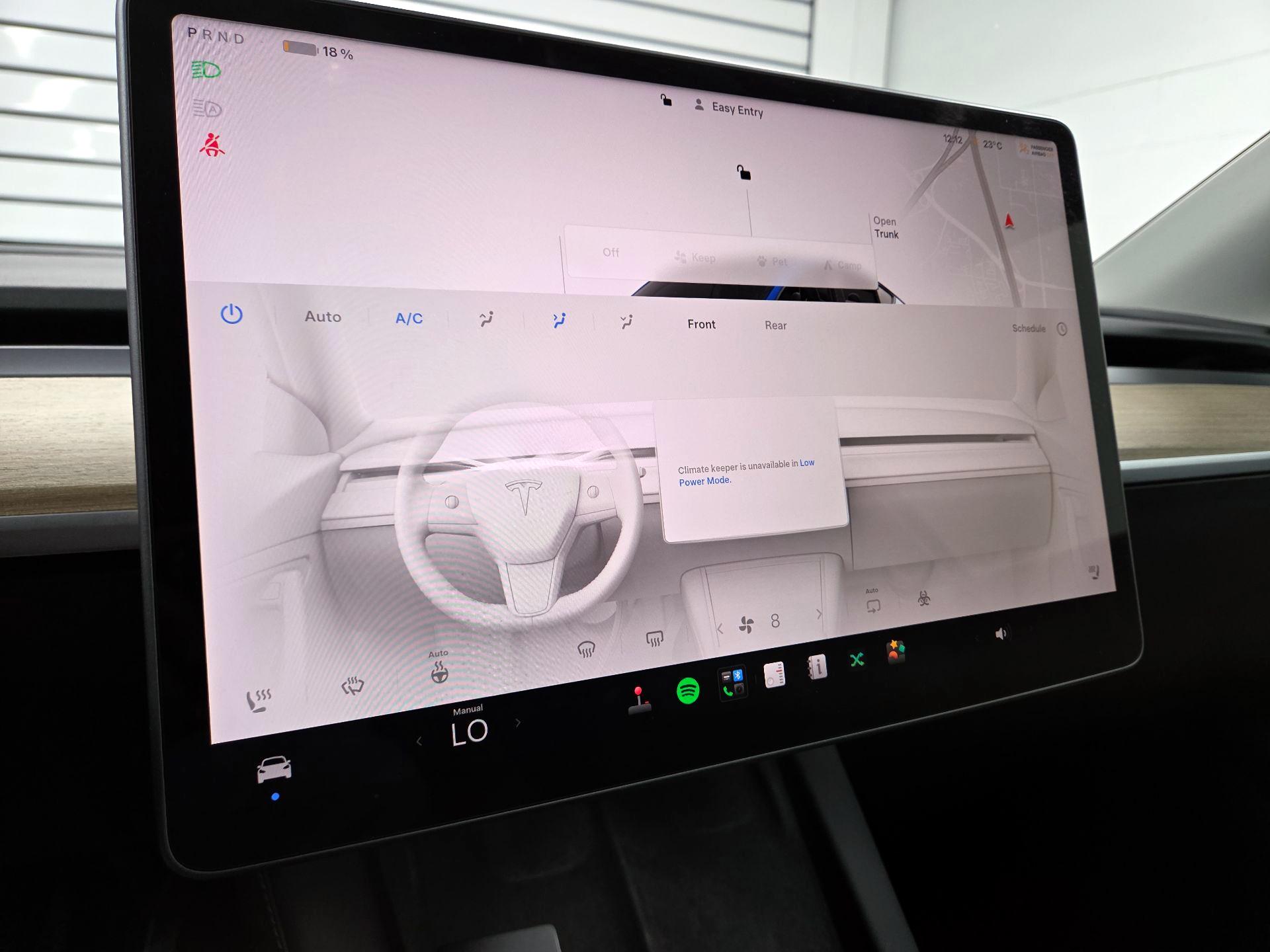 Thumbnail: 2022 Tesla Model Y - 16