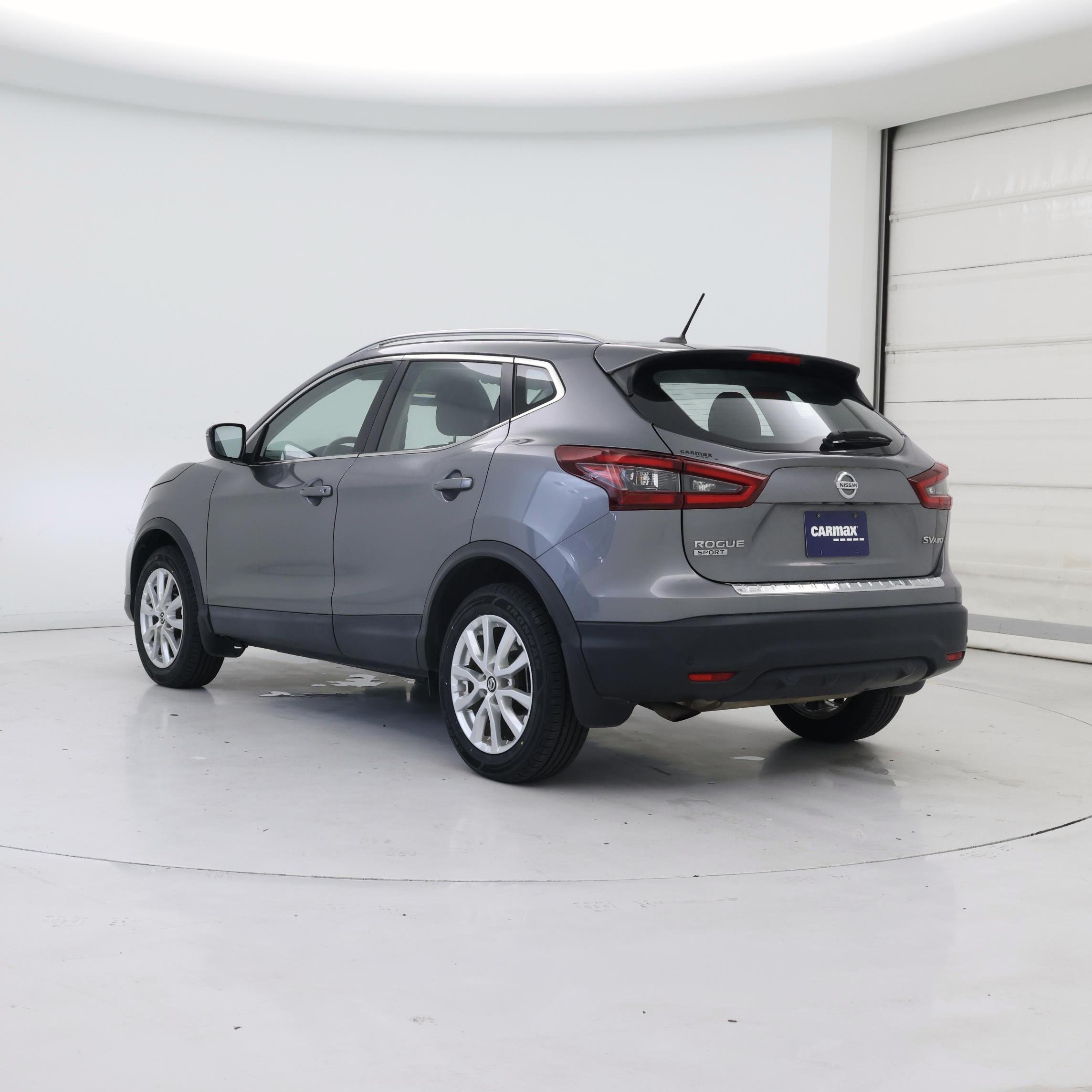 Thumbnail: 2021 Nissan Rogue Sport - 2