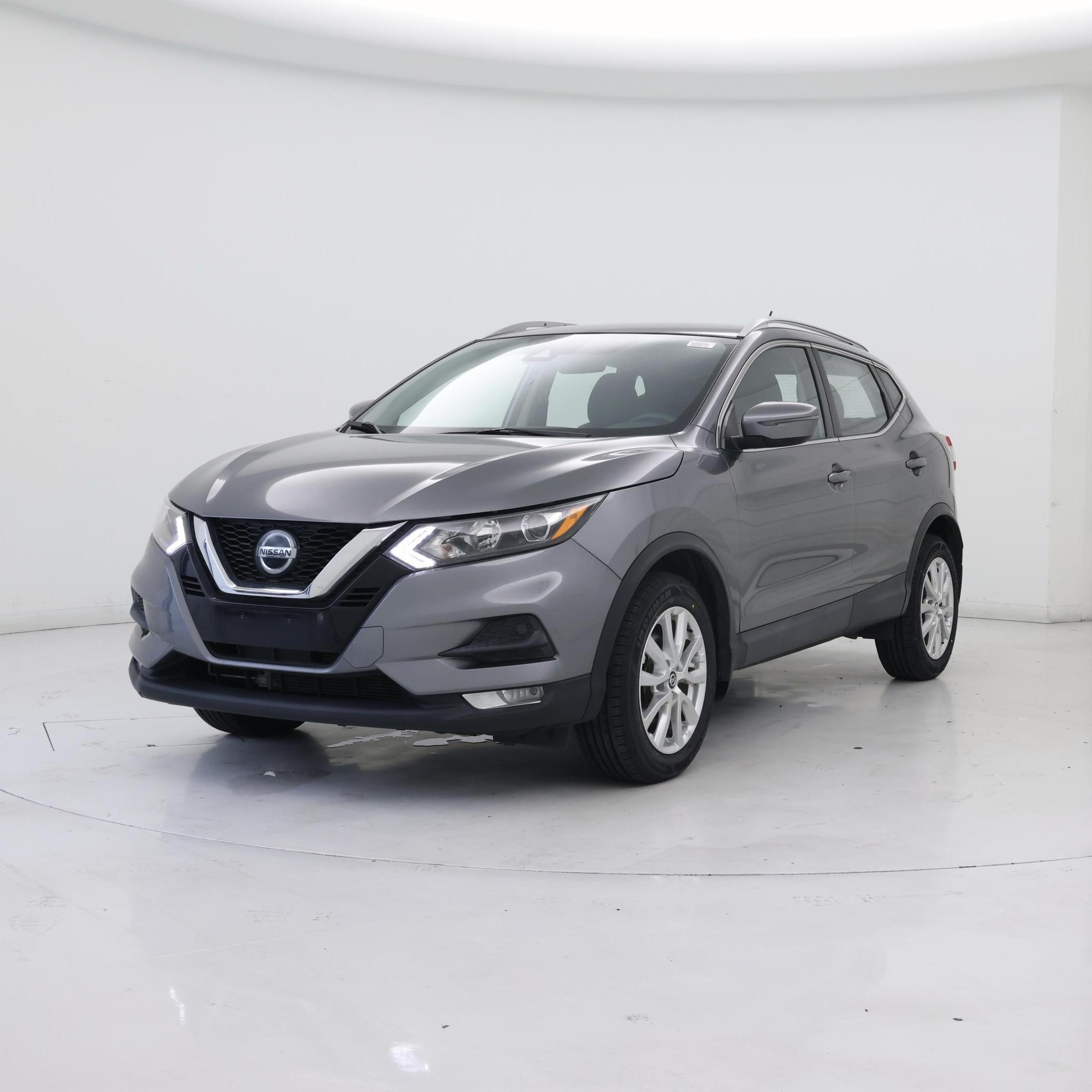 Thumbnail: 2021 Nissan Rogue Sport - 4