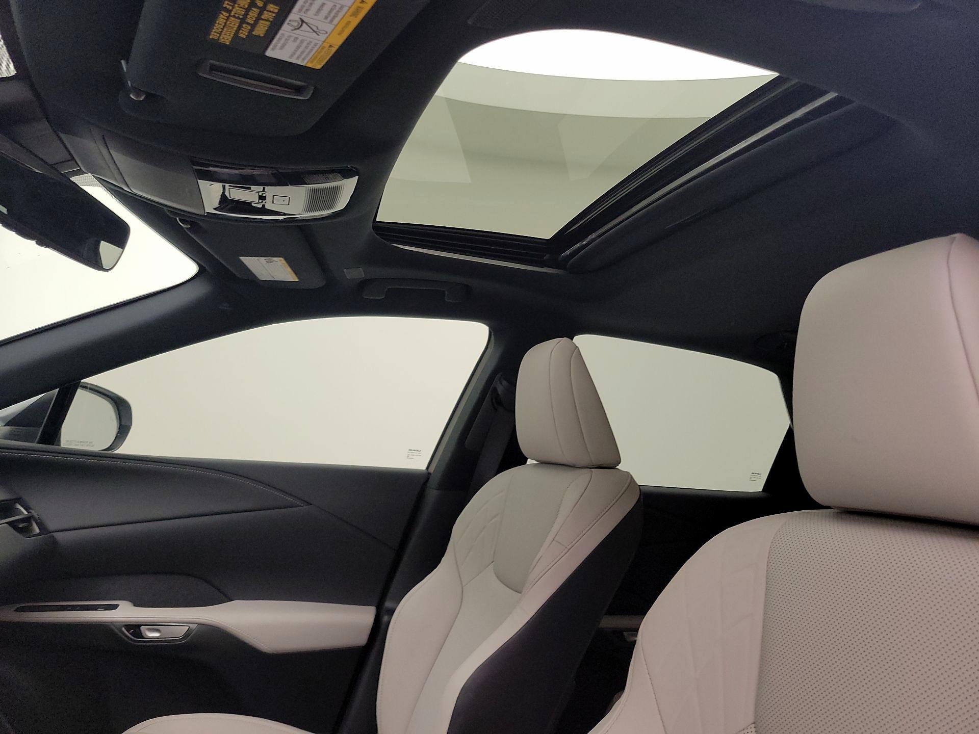 Thumbnail: 2024 Lexus RX - 20