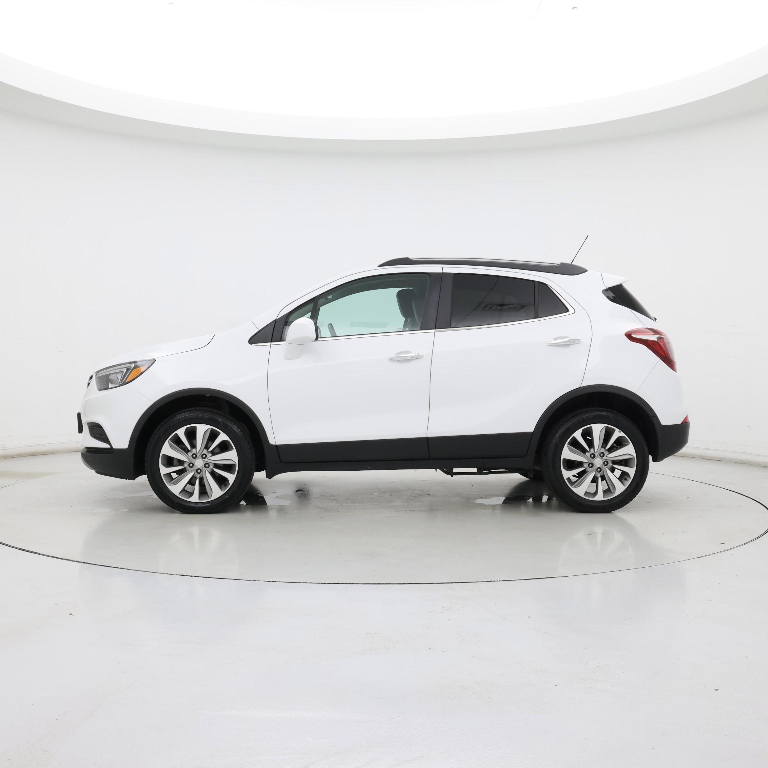 Thumbnail: 2020 Buick Encore - 3