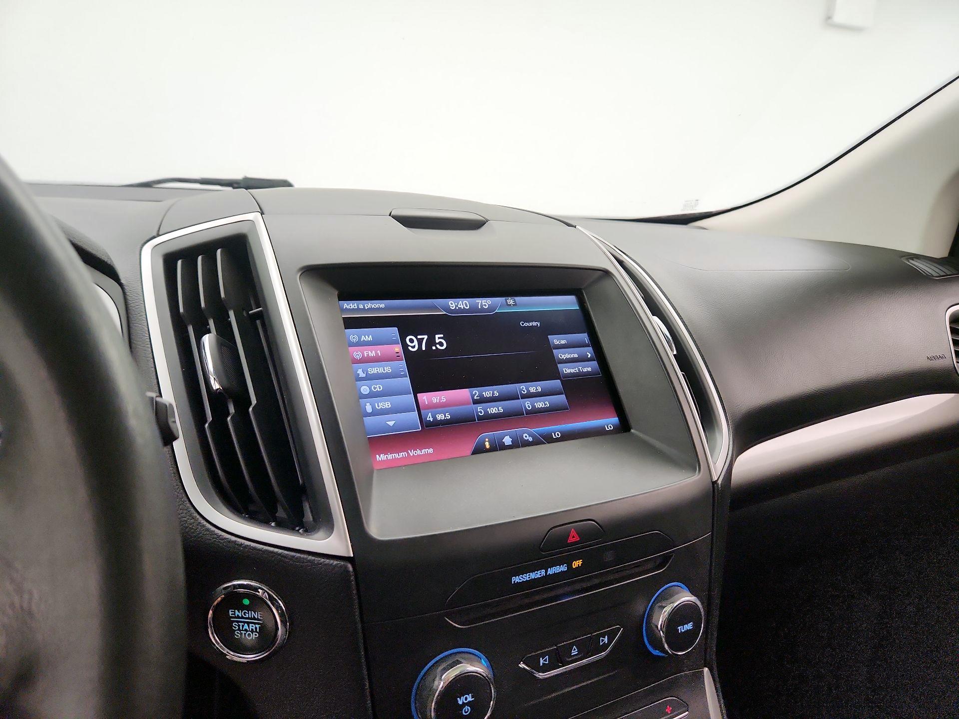 Thumbnail: 2015 Ford Edge - 16