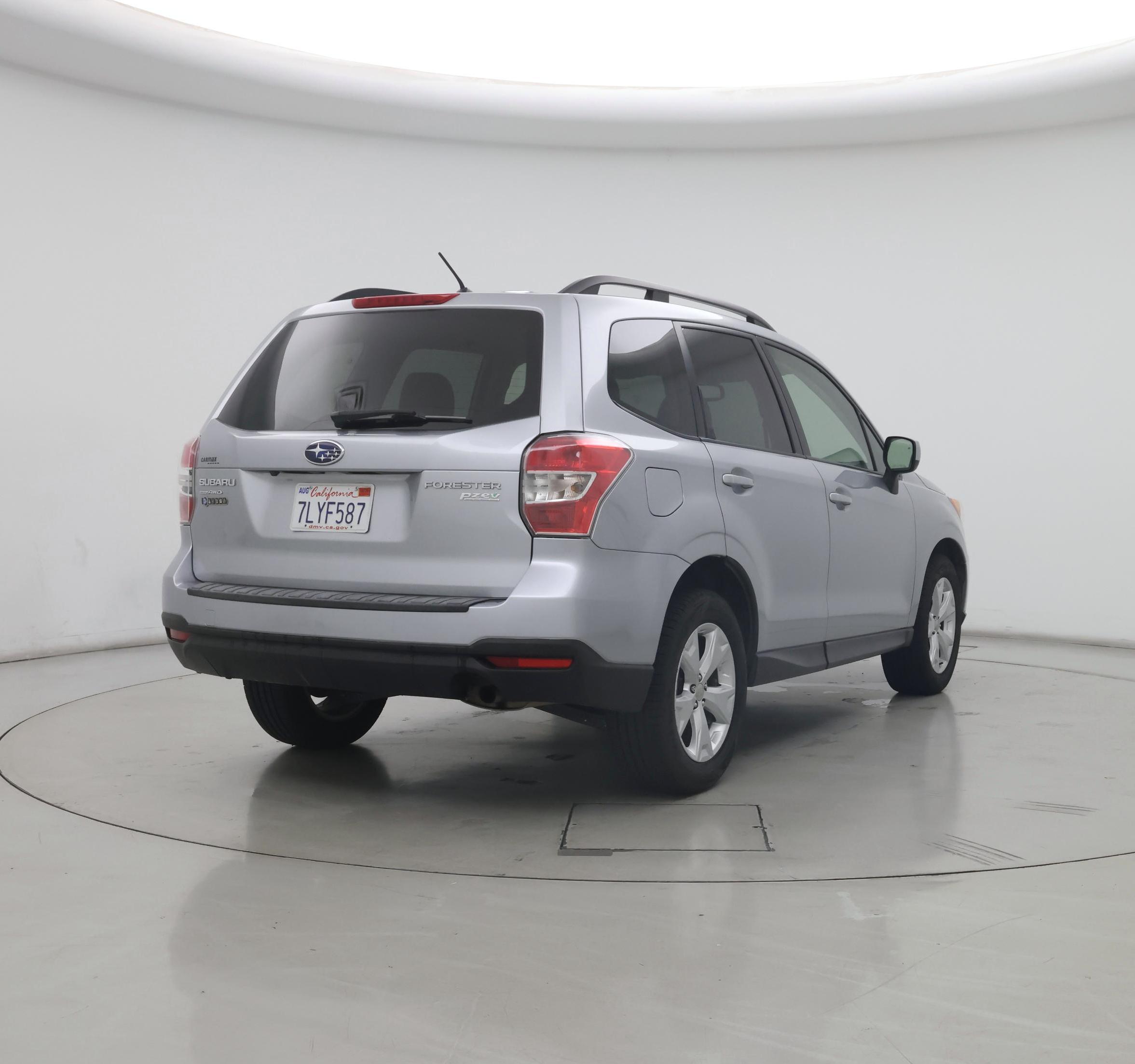 Thumbnail: 2015 Subaru Forester - 8