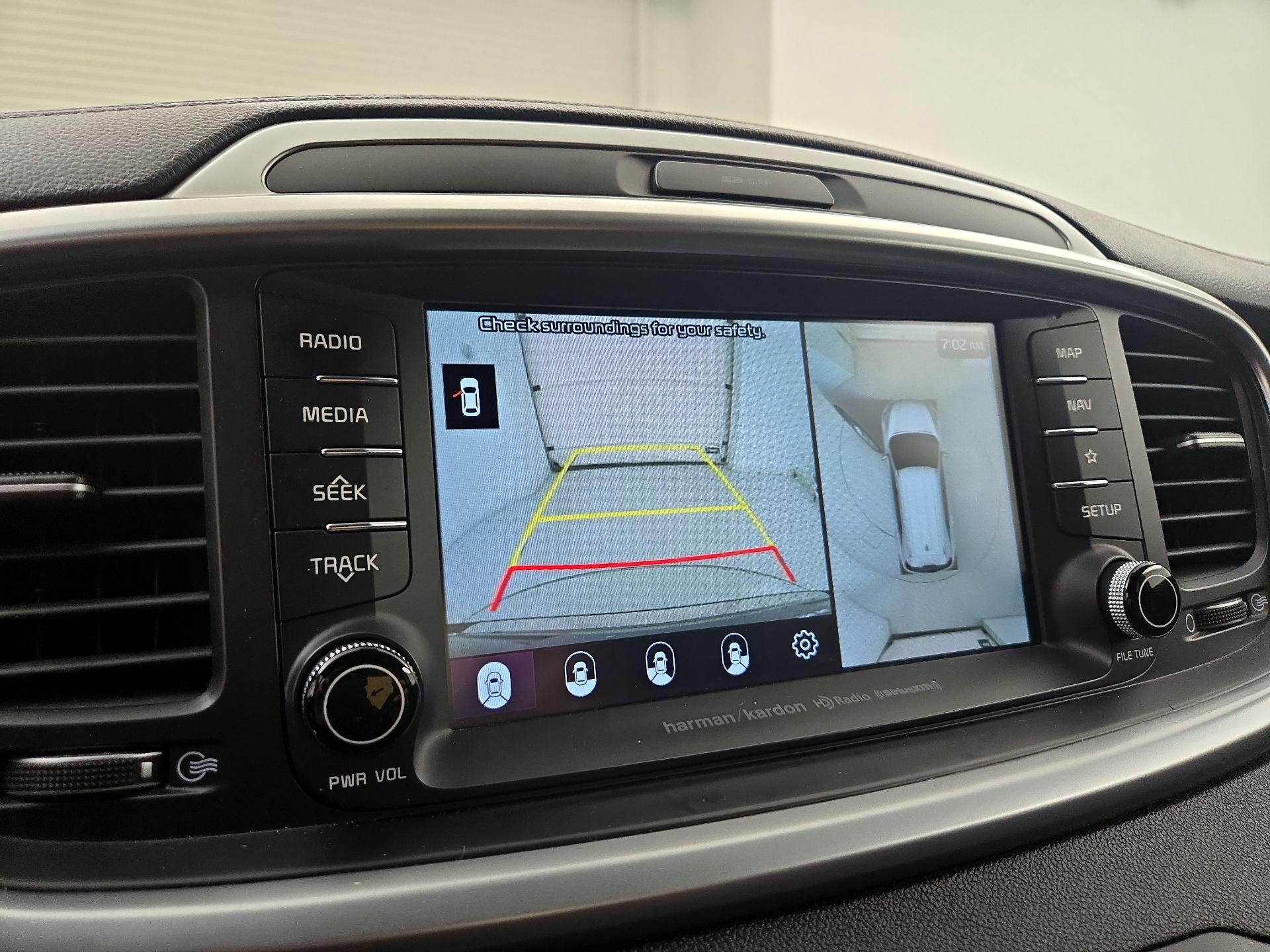 Thumbnail: 2019 Kia Sorento - 15