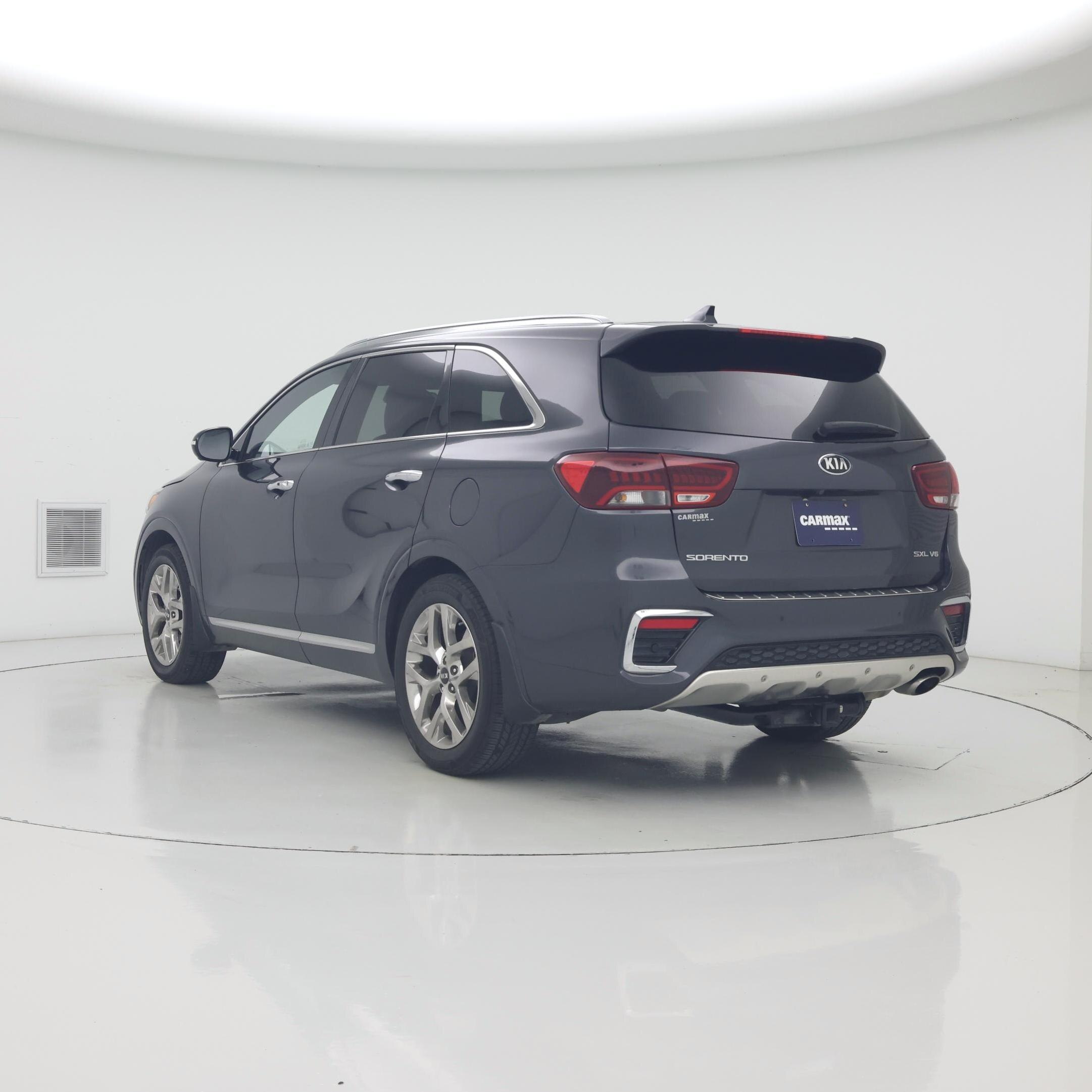 Thumbnail: 2019 Kia Sorento - 2