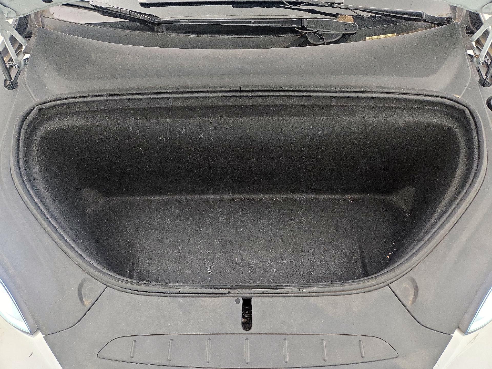 Thumbnail: 2020 Tesla Model X - 19